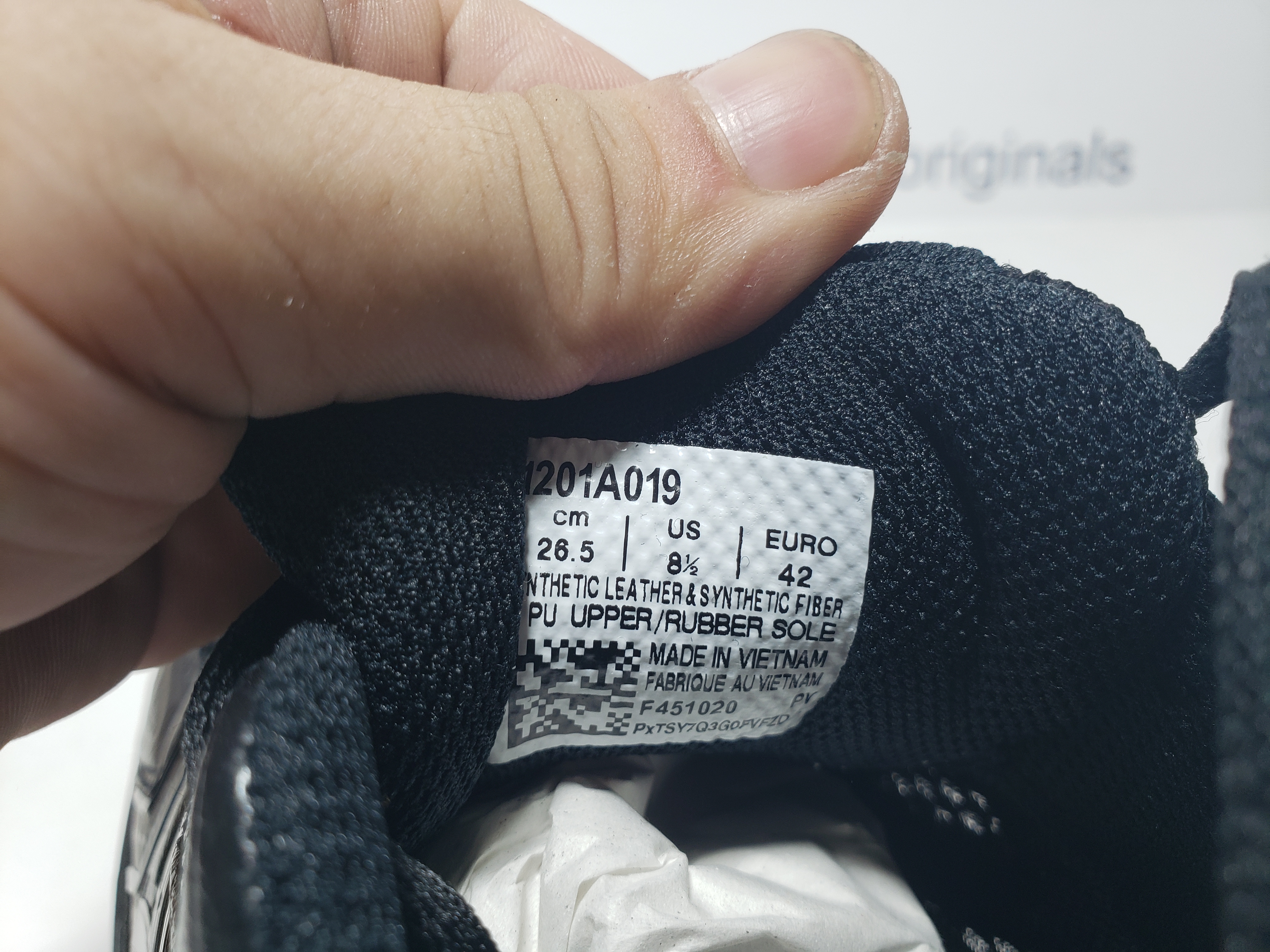 ASICS Gel-Kayano 14 Black Graphite Grey 1201A019-001 review Obosneaker 05