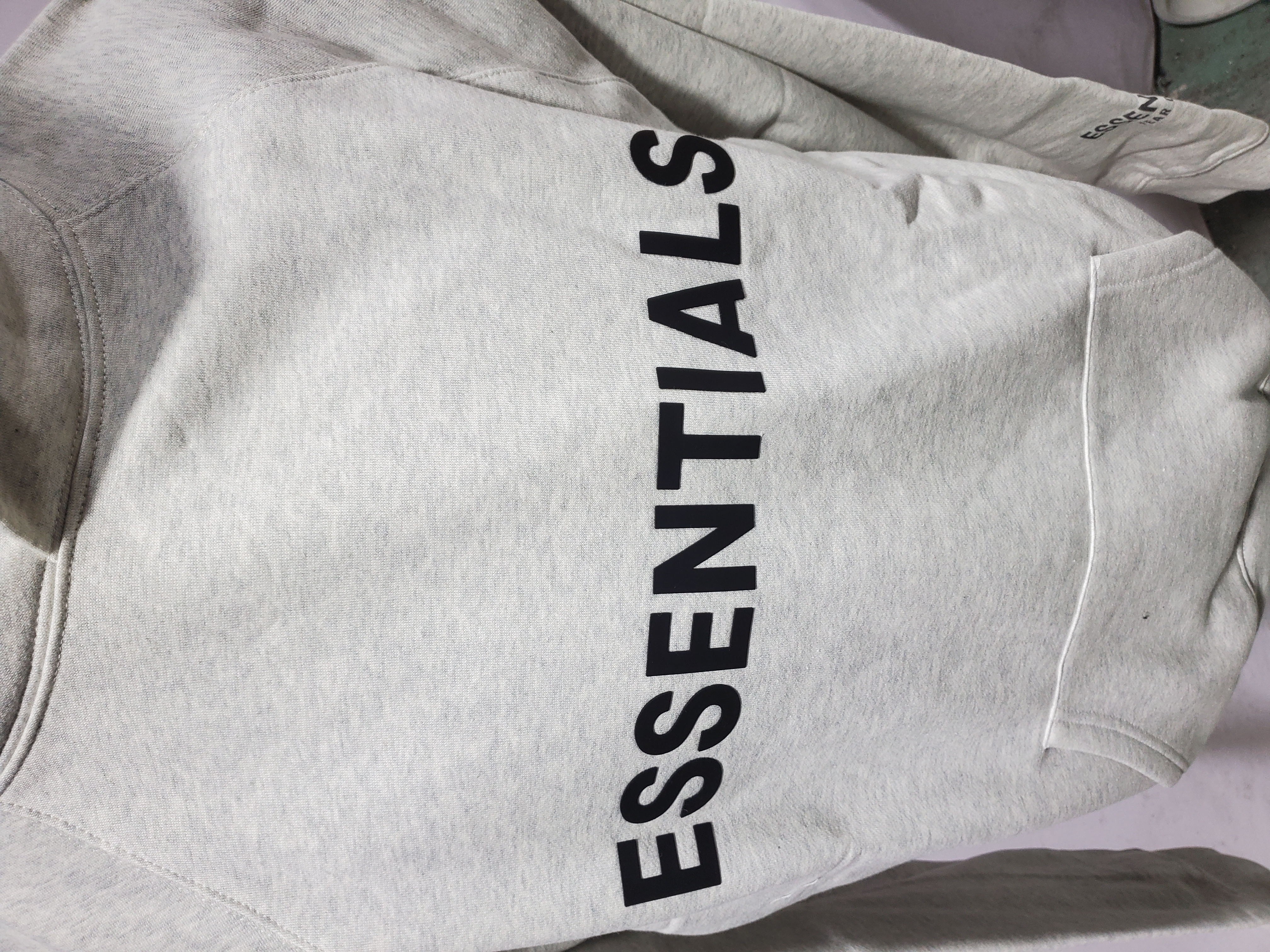 Fear Of God Essentials Pullover Hoodie Applique Logo Buttercream review Obosneaker 02