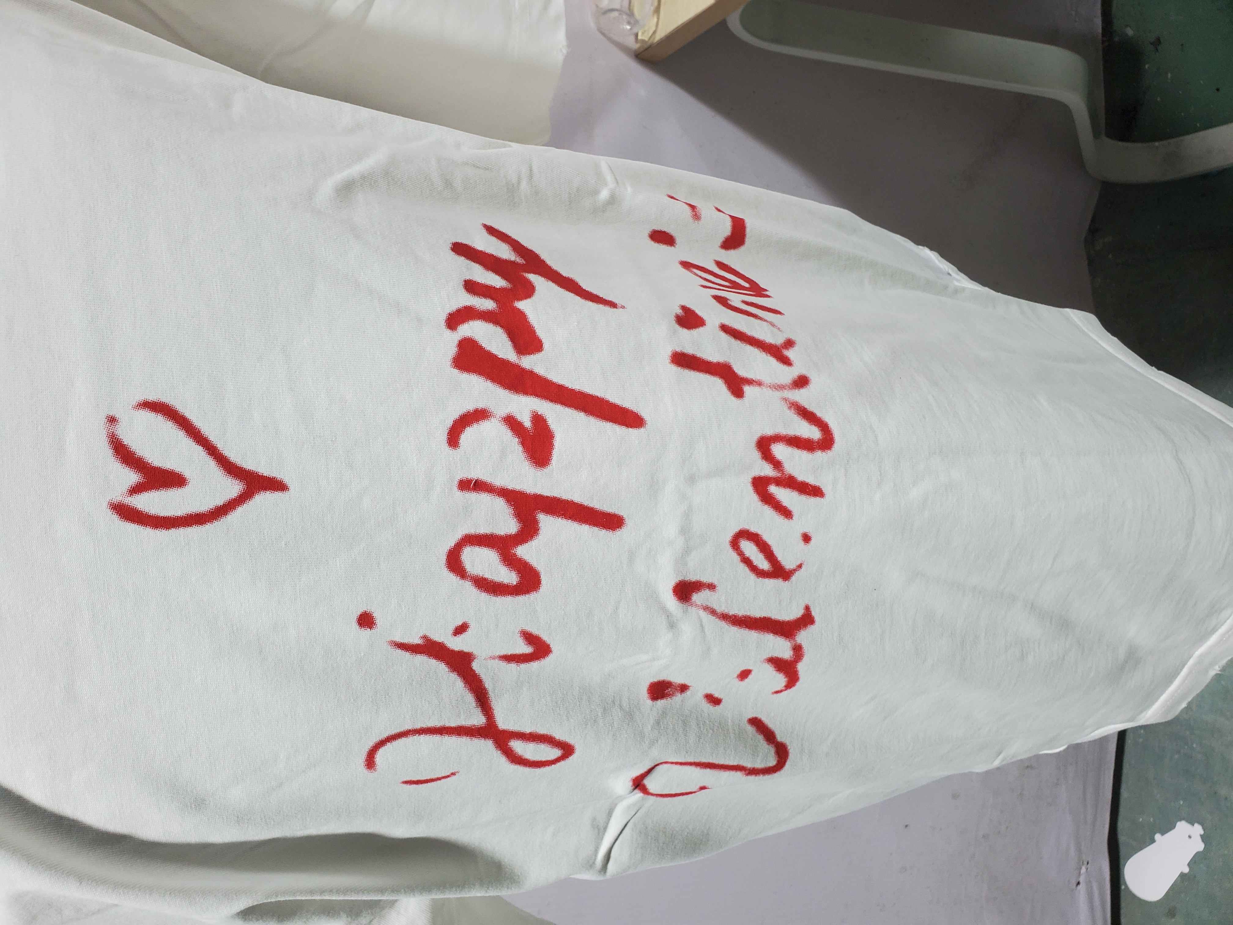 Balenciaga 25ss Valentine's Day Limited Edition Heart Slogan Ripped T-shirt White review Obosneaker 03