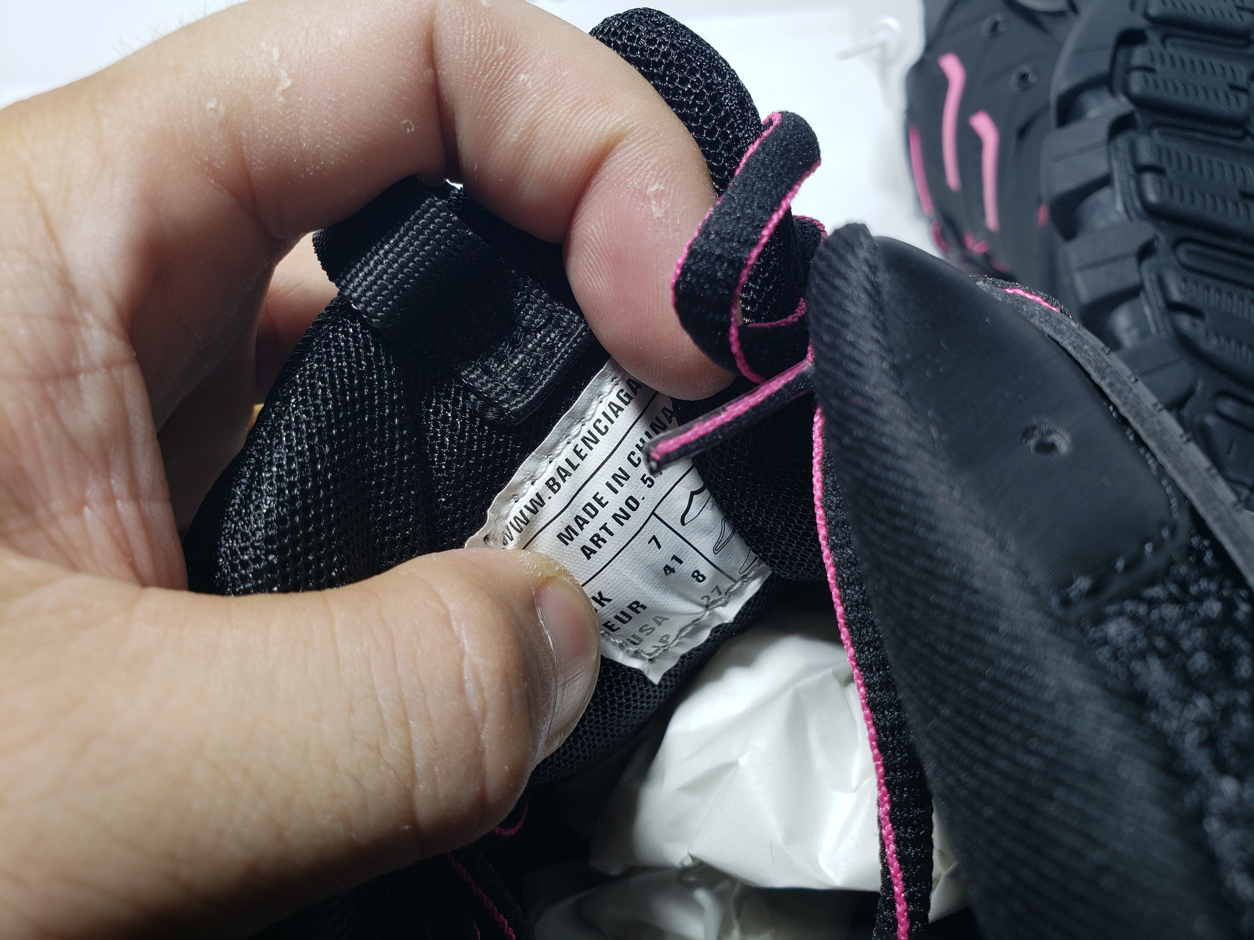 Balenciaga Tess S. Black Rose Red 542436 W2LA1 2046 review Obosneaker 05