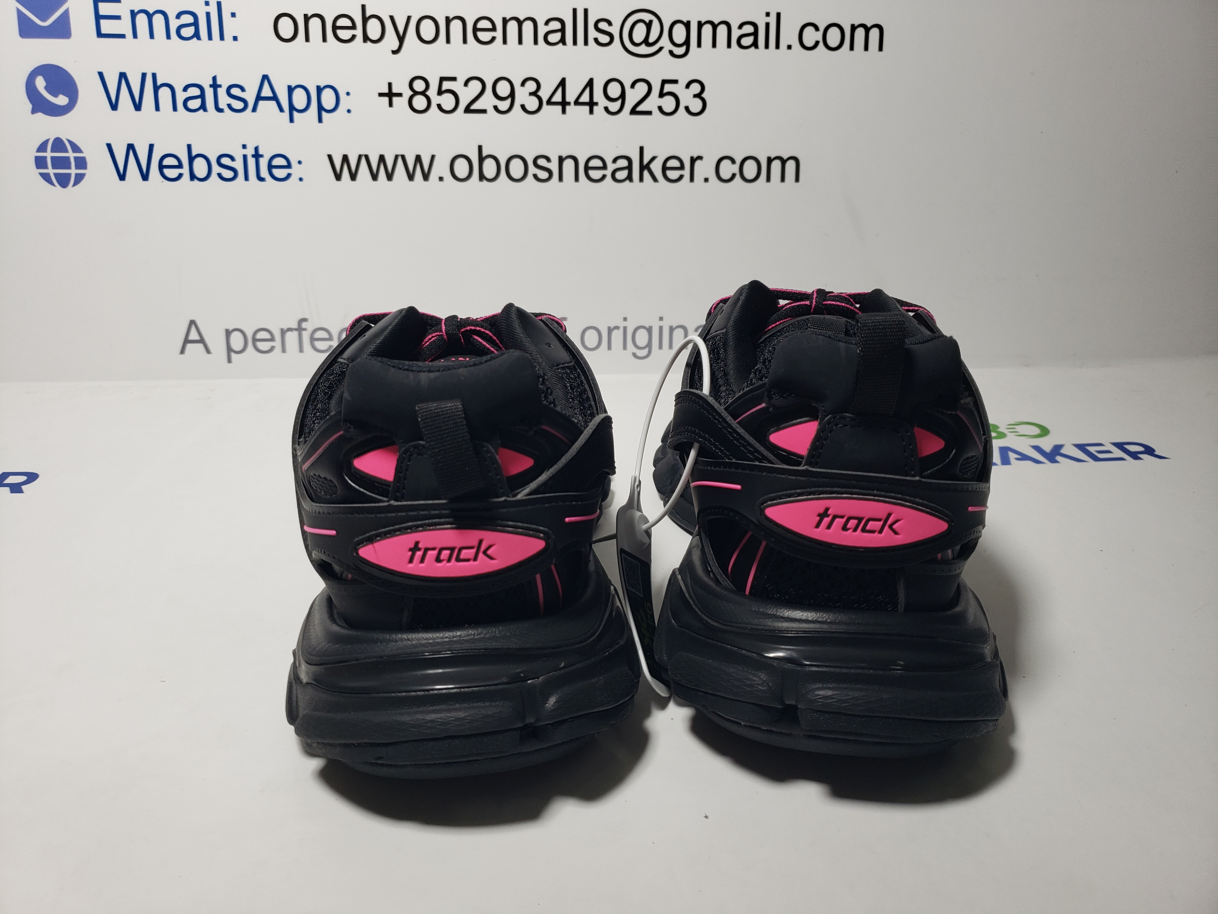Balenciaga Tess S. Black Rose Red 542436 W2LA1 2046 review Obosneaker 02