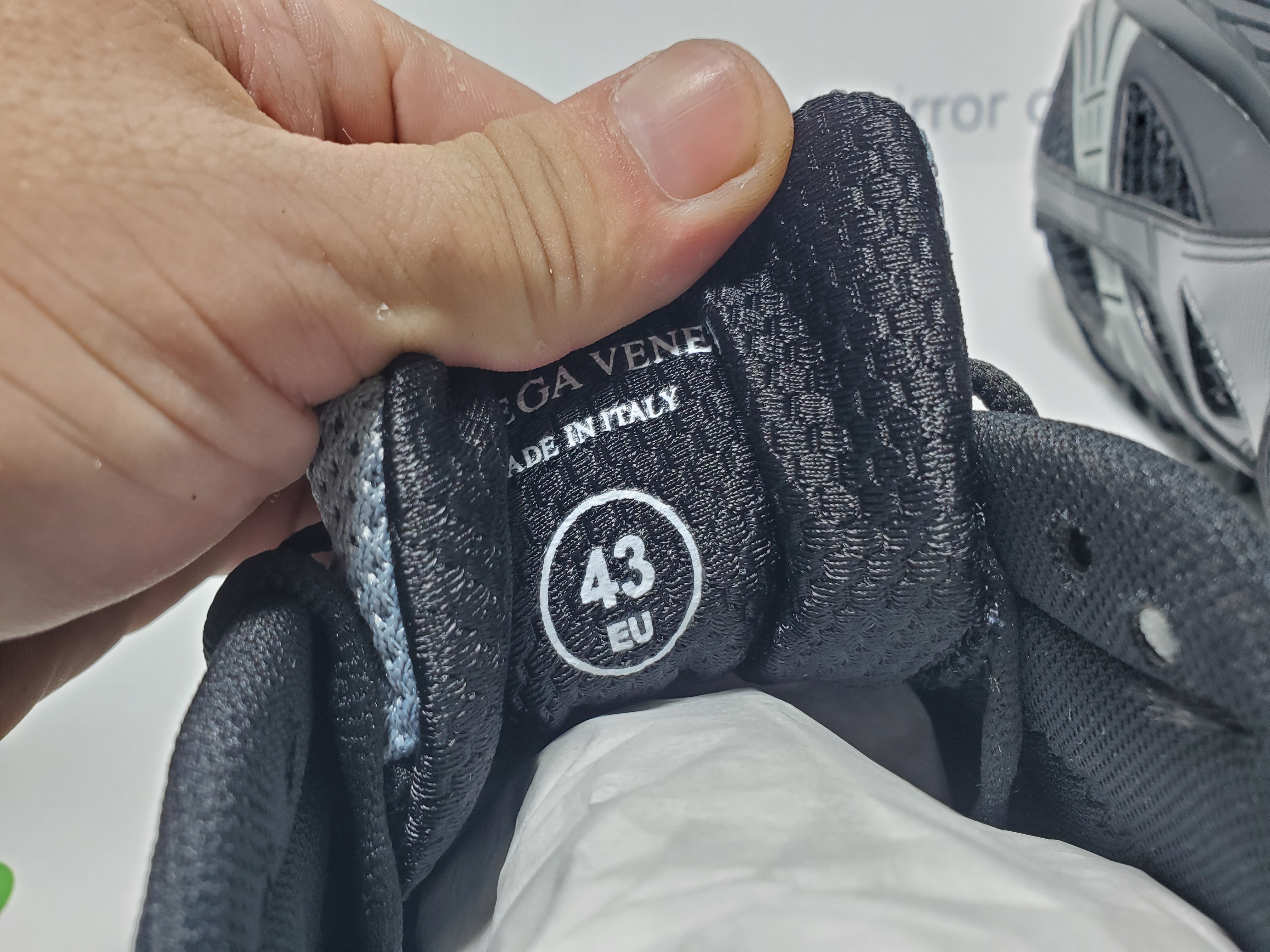 Bottega Veneta Orbit Black  741357V2X401000 review Obosneaker 05