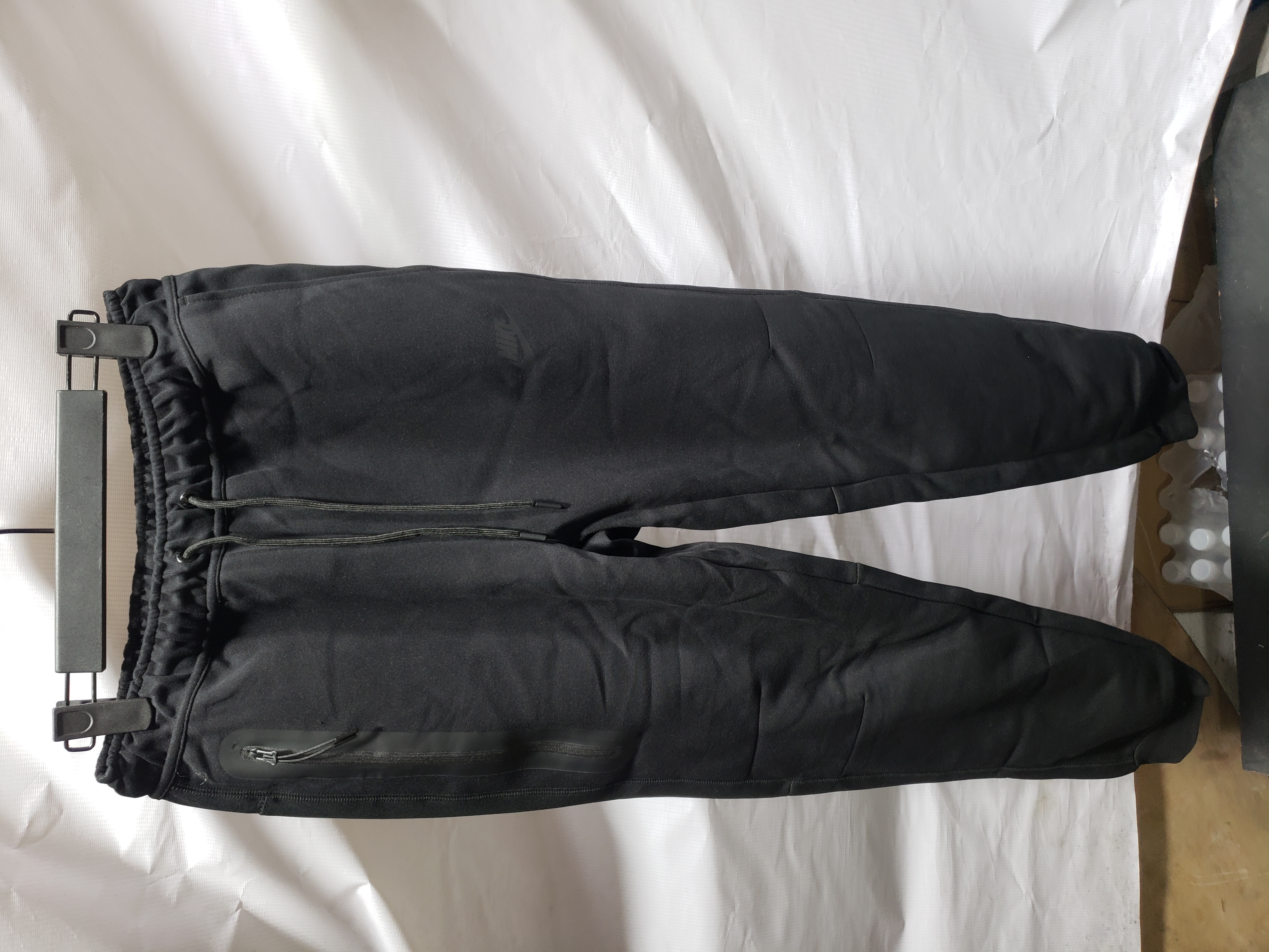 OBO Nike Sportswear Tech Fleece Full-Zip Hoodie & Joggers Set Black/Black review Obosneaker 08