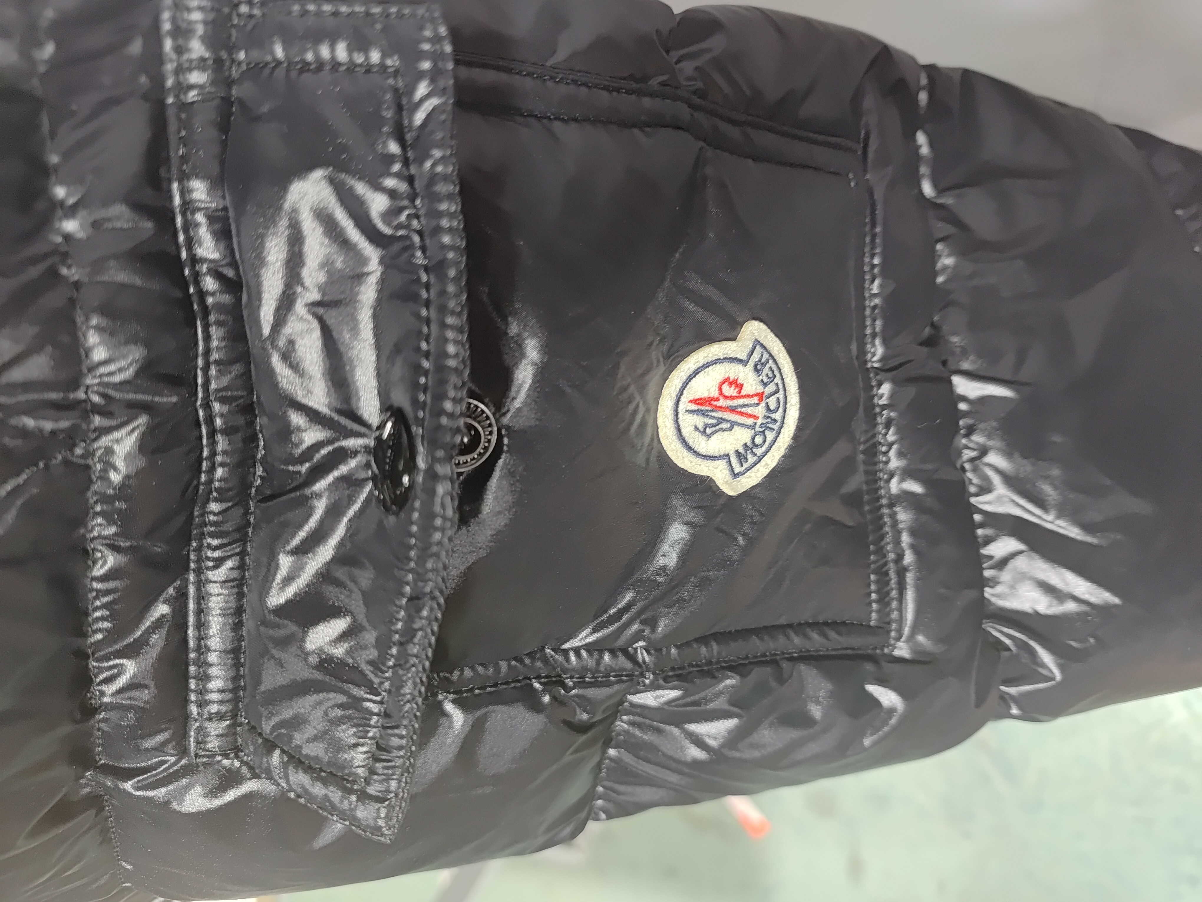 Moncler Puffer Jacket Black H29541A1252068950（for men） review Obosneaker 02