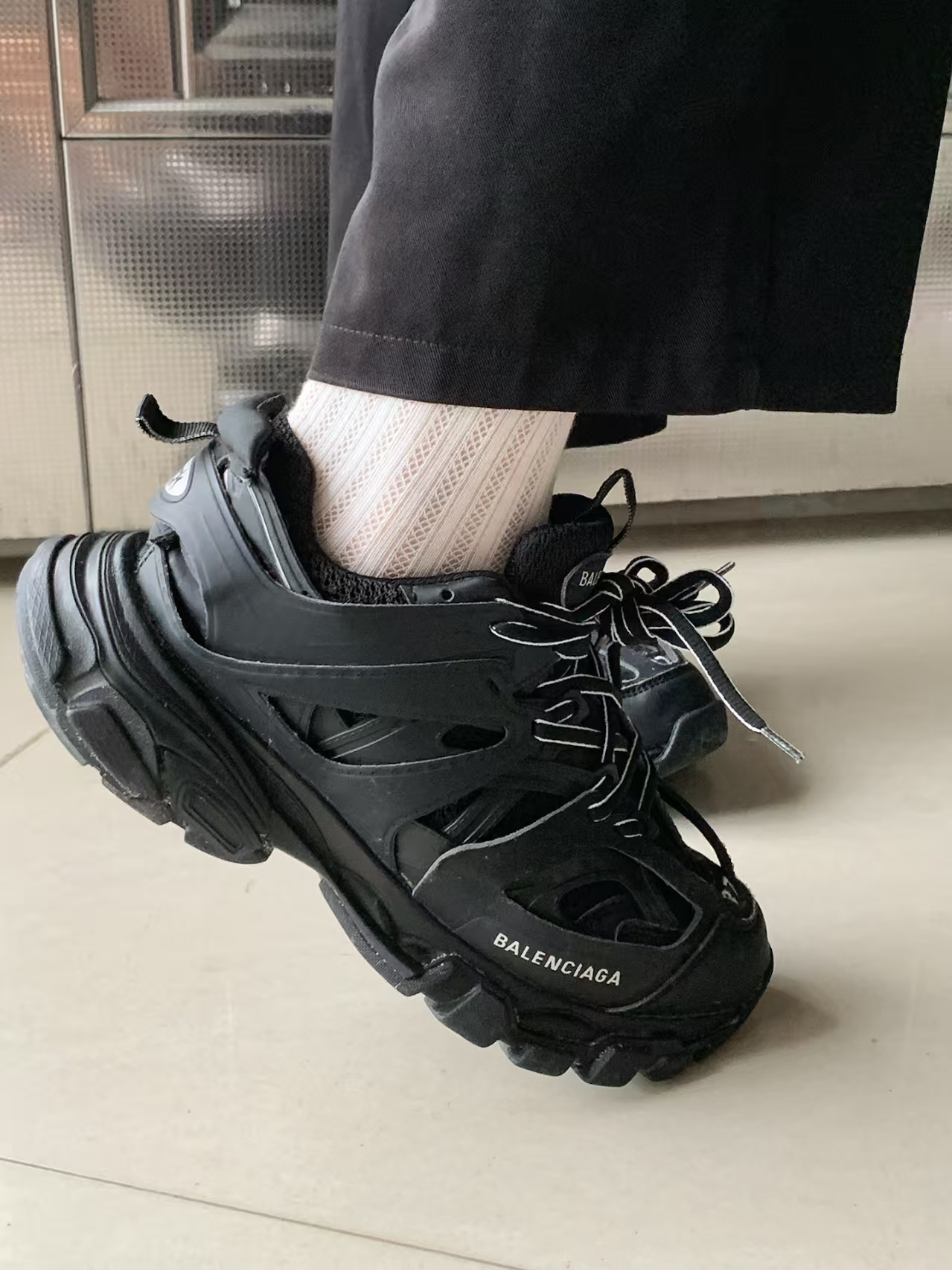 【FLASH SALE】Balenciaga Tess S. Black 542436 W1GB1 1000 review Elijah 00