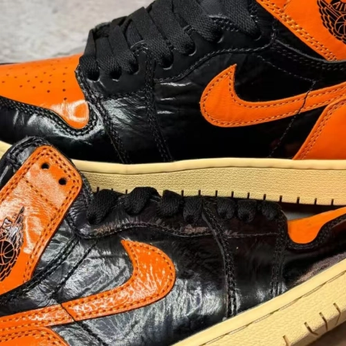 TOP Version Air Jordan 1 Retro High OG Shattered Backboard 3.0 555088-028 review 