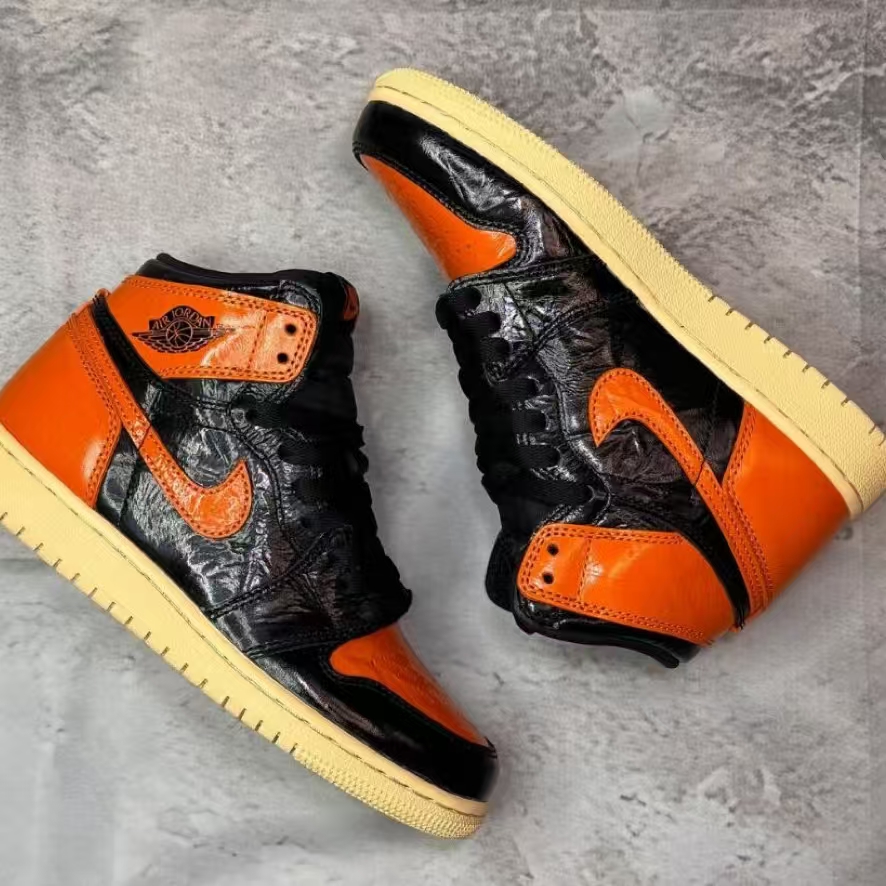 TOP Version Air Jordan 1 Retro High OG Shattered Backboard 3.0 555088-028 review Clifford 01
