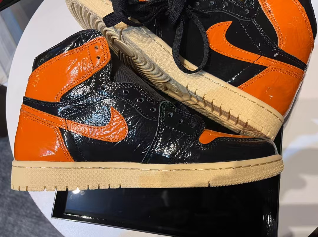 TOP Version Air Jordan 1 Retro High OG Shattered Backboard 3.0 555088-028 review Gale 00