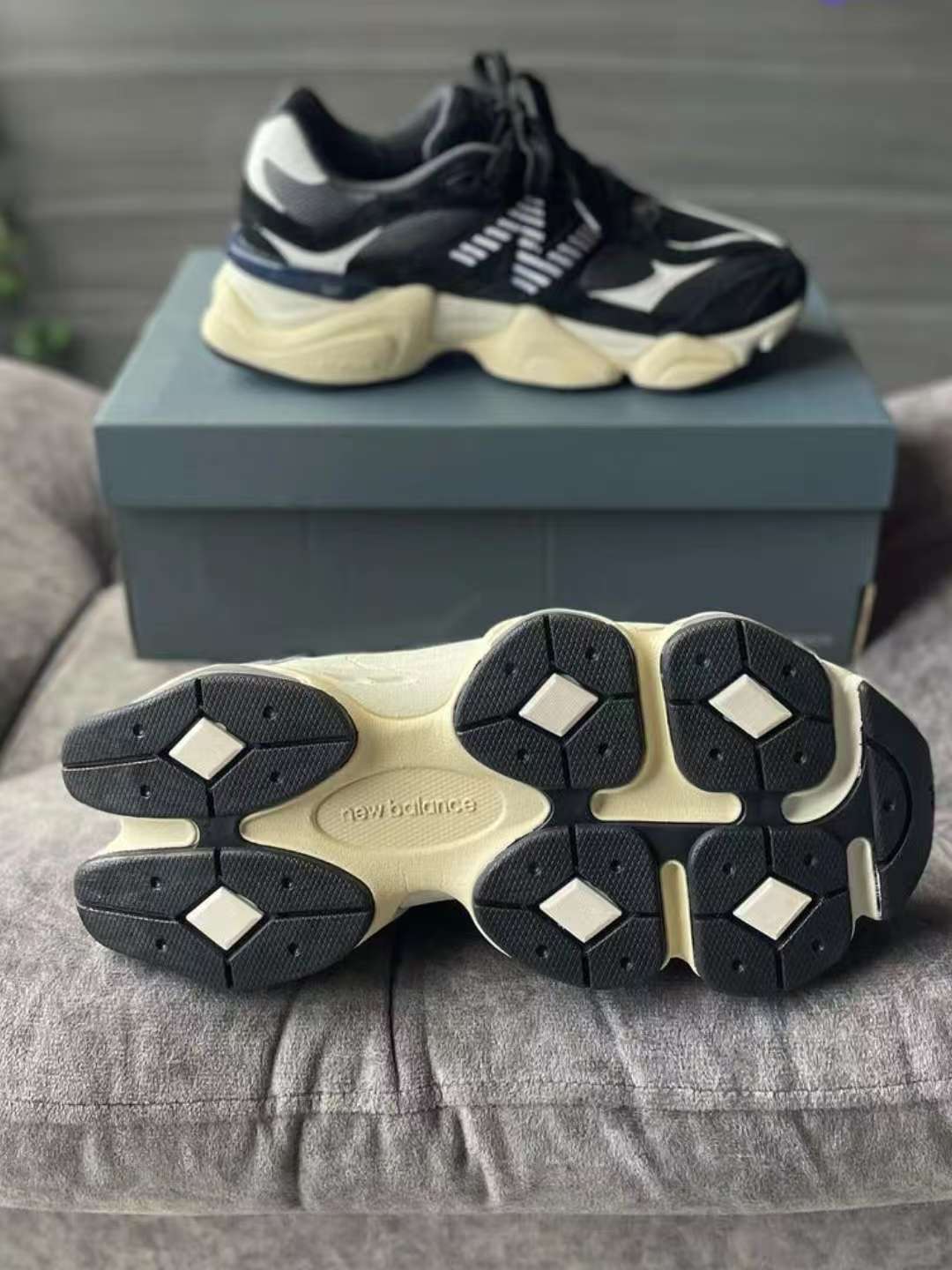 New Balance 9060 Black and White U9060AAA review Haley 04