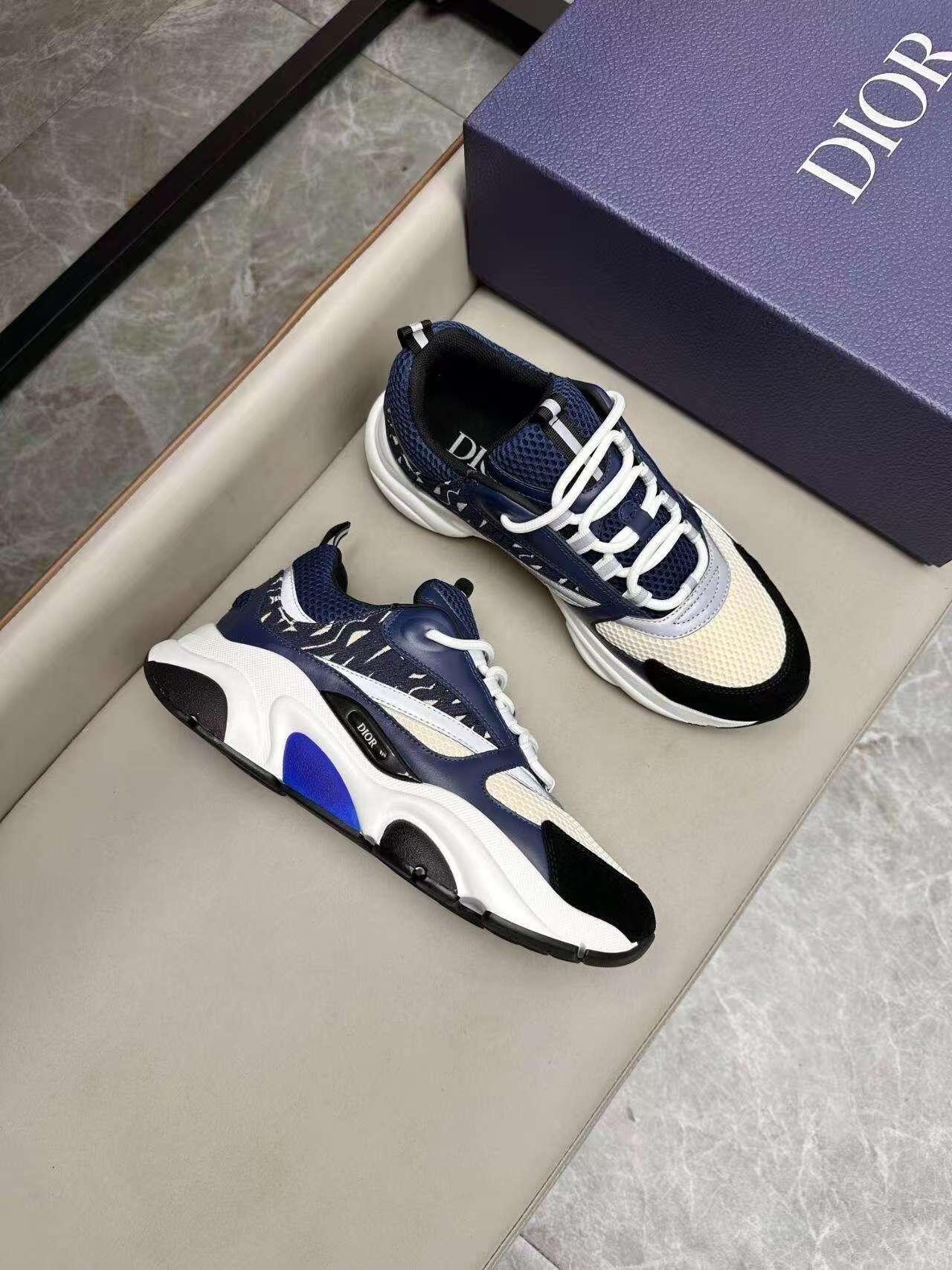 Dior B22 Blue Black 3SN231YUL_H569 review Stanford 01