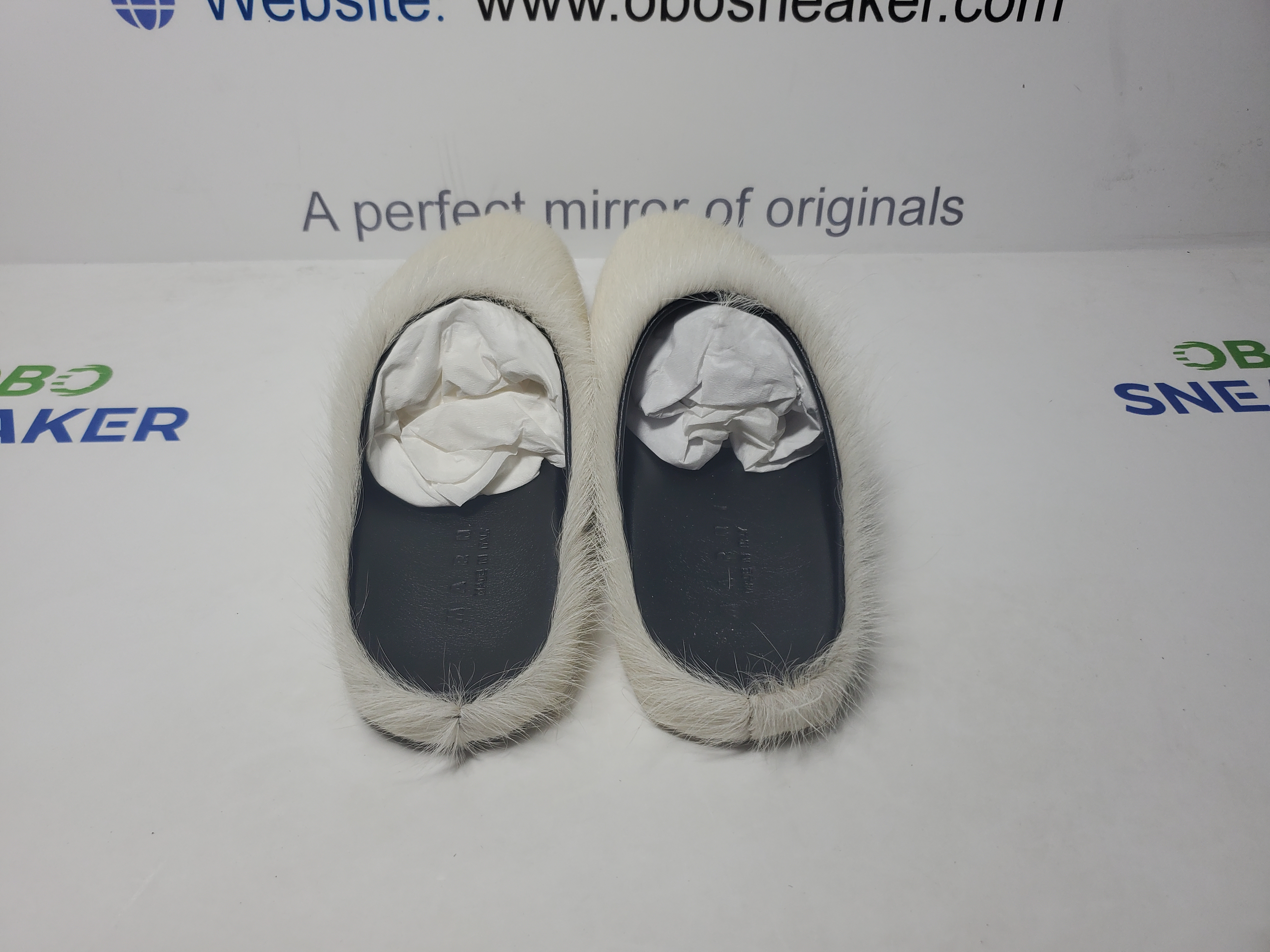 Marni Long-Hair Calfskin Fussbett Sabot Grey SBMR000600P412200N15 review Obosneaker 03