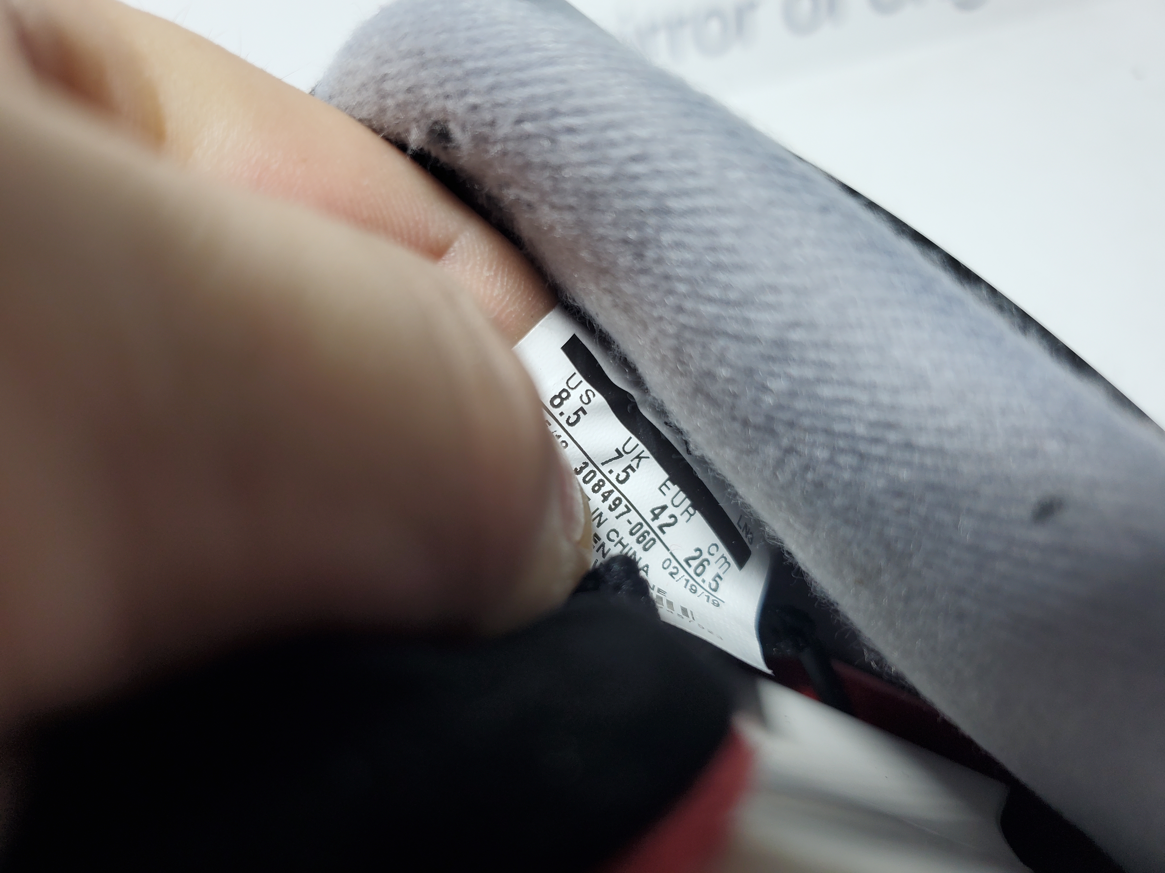 Jordan 4 Retro Bred (2019) 308497-060 review Obosneaker 05