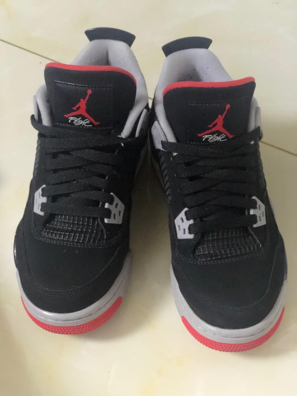Jordan 4 Retro Bred (2019) 308497-060 review Darren 01