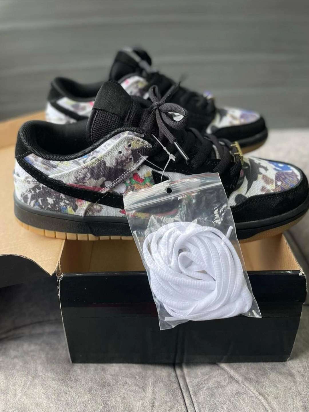 Nike SB Dunk Low Supreme Rammellzee FD8778-001 review Quincy 01