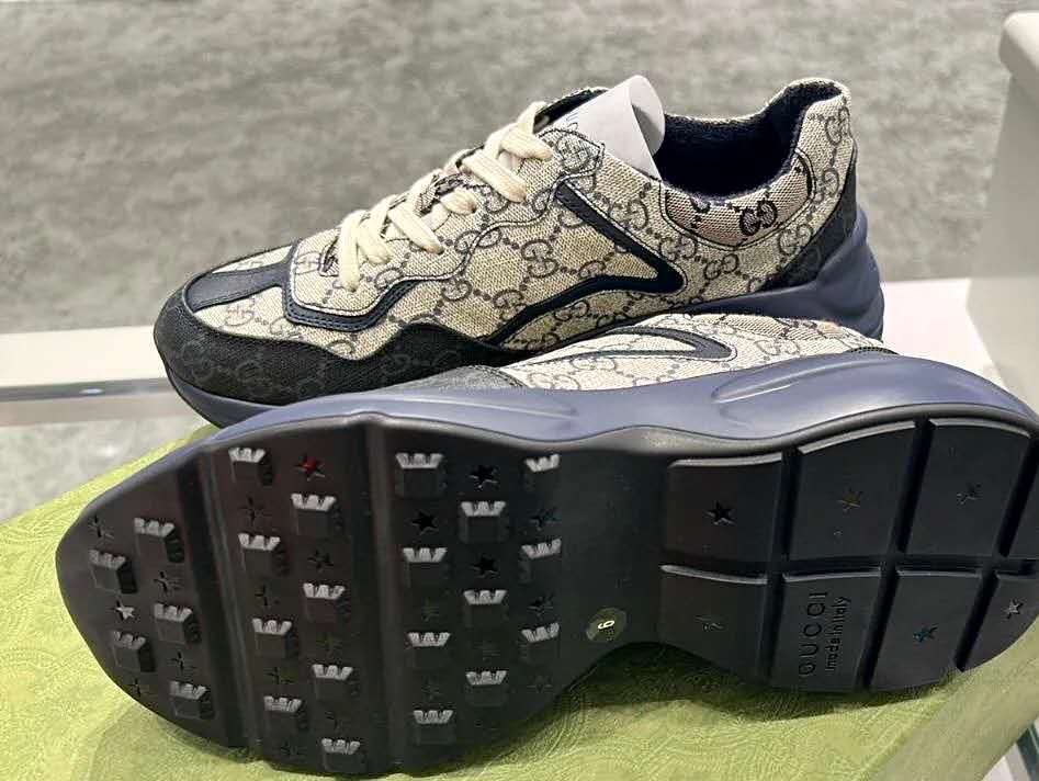 Gucci Rhyton Blue review Wayne 01