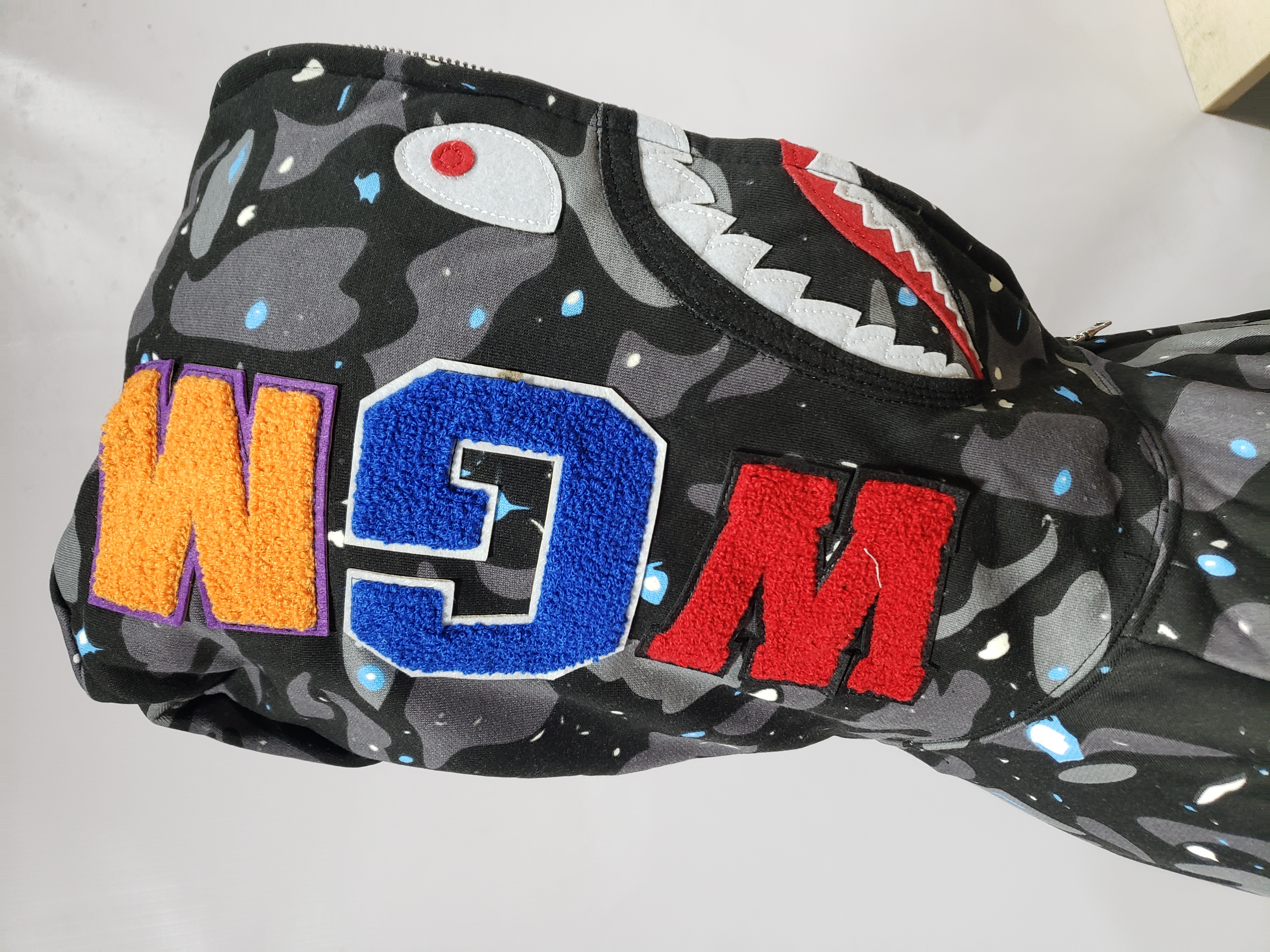 OBO  BAPE Space Camo Shark WGM Full-Zip Hoodie Black review obosneaker 03