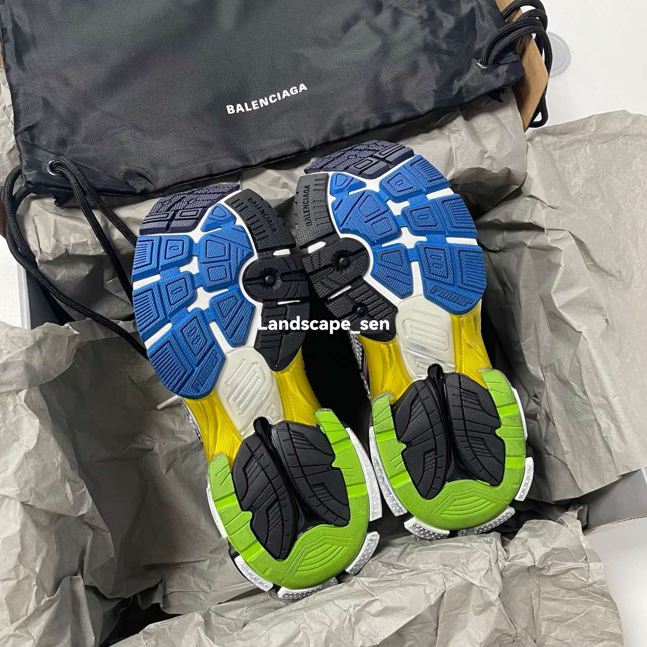 【FLASH SALE】Balenciaga Runner Sneaker Color Orange Powder 772767 W3RBW 9168 review Lylan 03