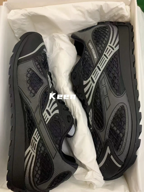 Bottega Veneta Orbit Black  741357V2X401000 review 