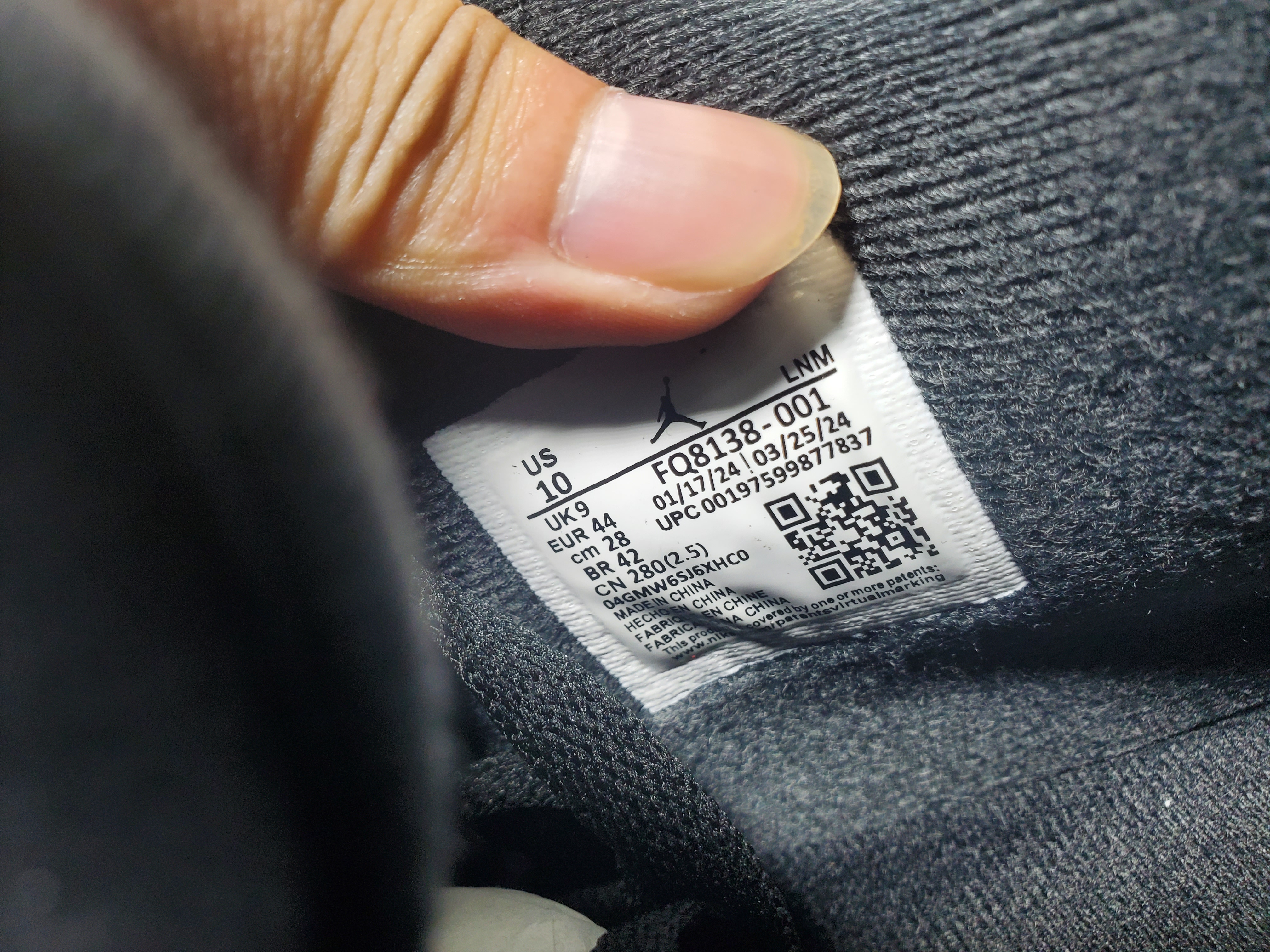 Jordan 4 Retro White Thunder FQ8138-001 review Obosneaker 05