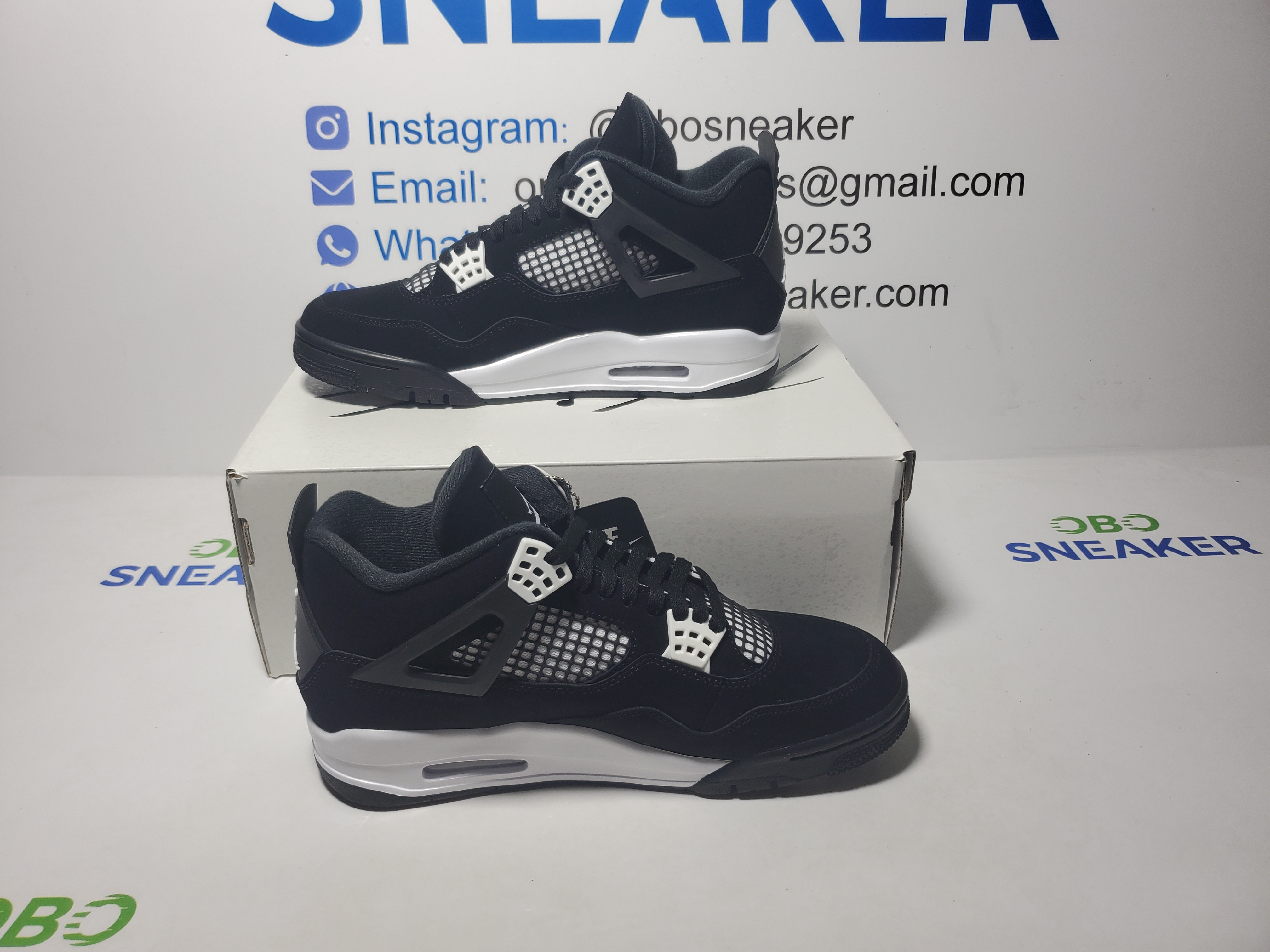 Jordan 4 Retro White Thunder FQ8138-001 review Obosneaker 01
