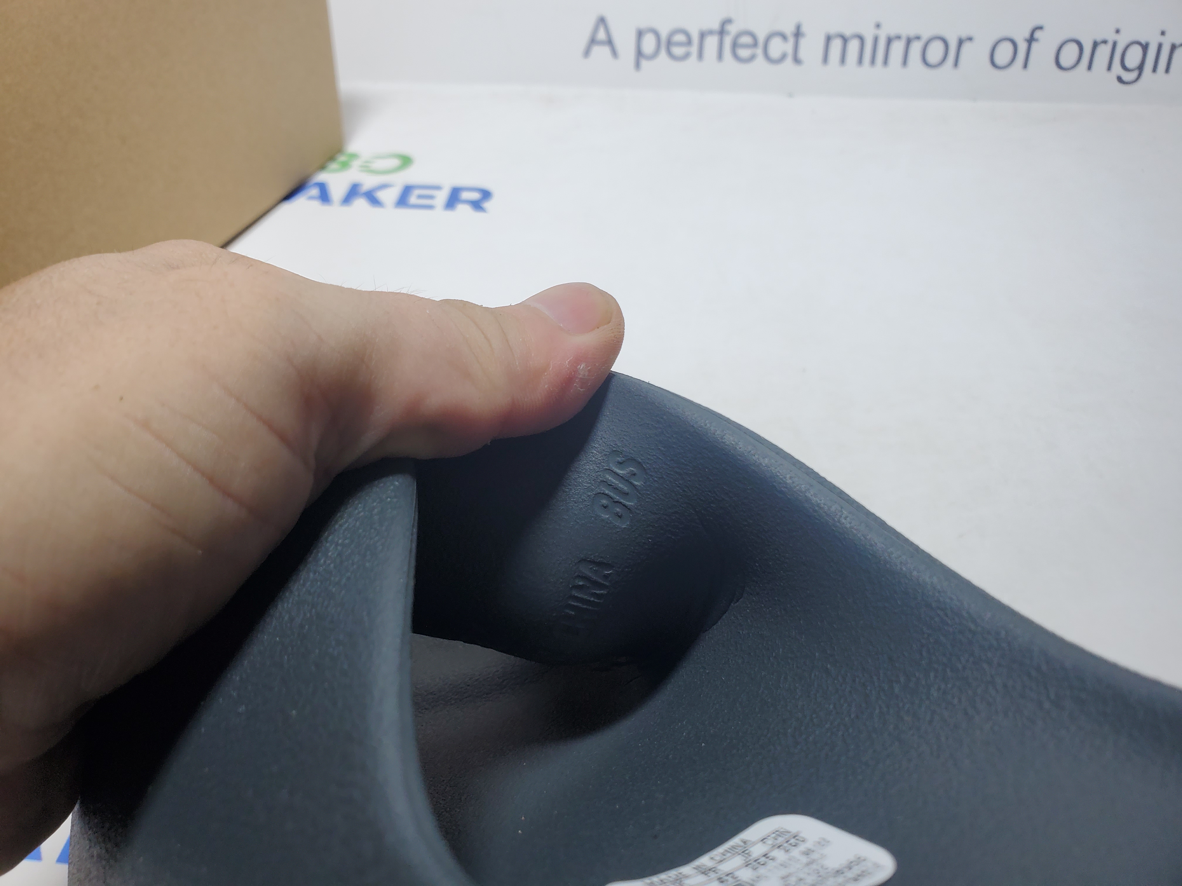 Adidas Yeezy Slide Granite ID4132  review Obosneaker 05