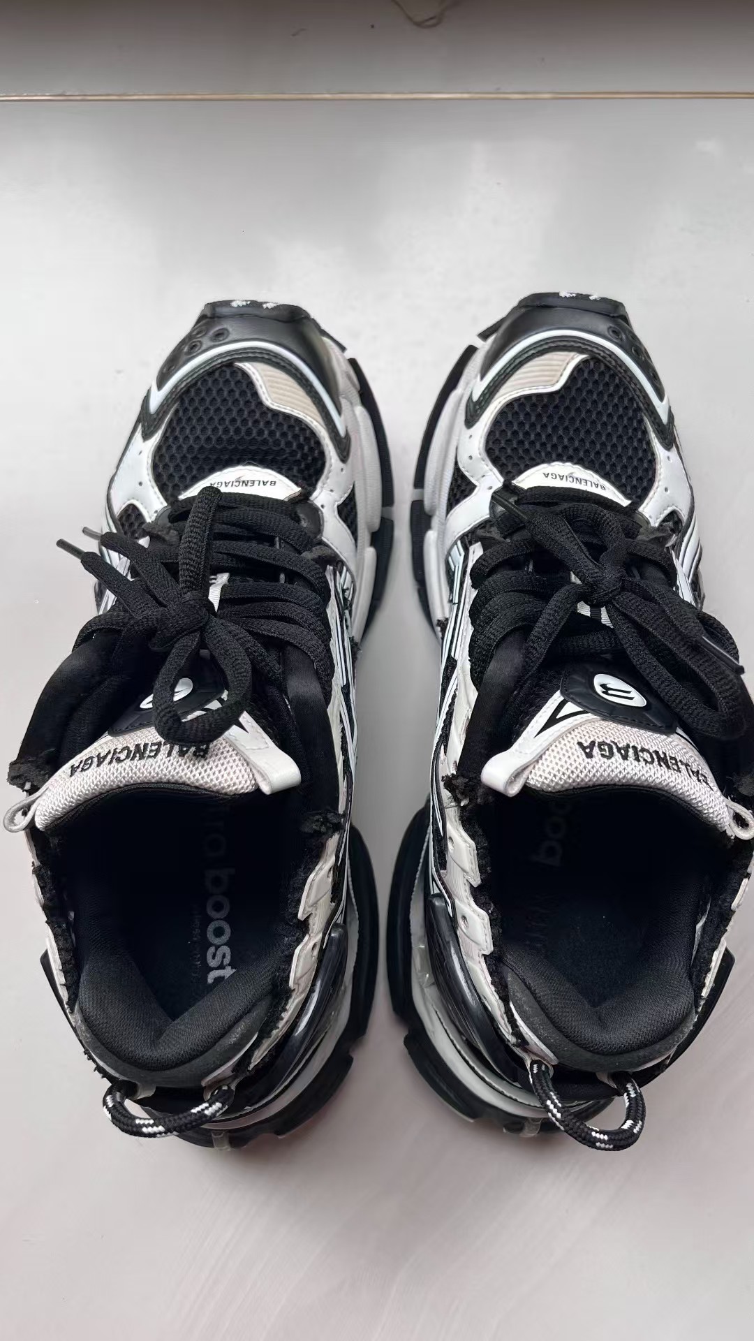 Balenciaga Runner Sneaker White--Black 772774 W3RMU 9010 review Harlan