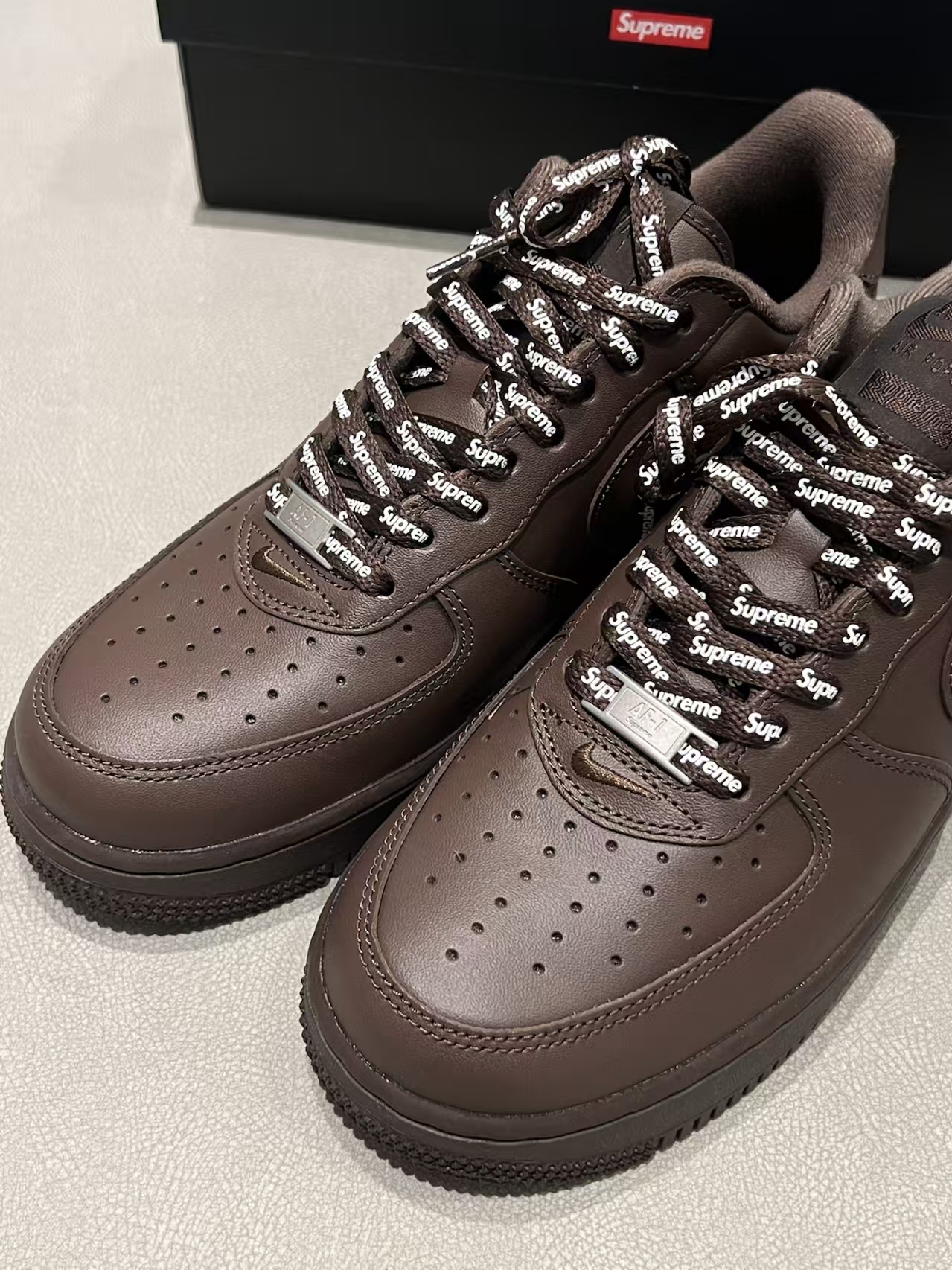 Supreme x Nike Air Force 1 Low Baroque Brown CU9225-200 review Humbert 00