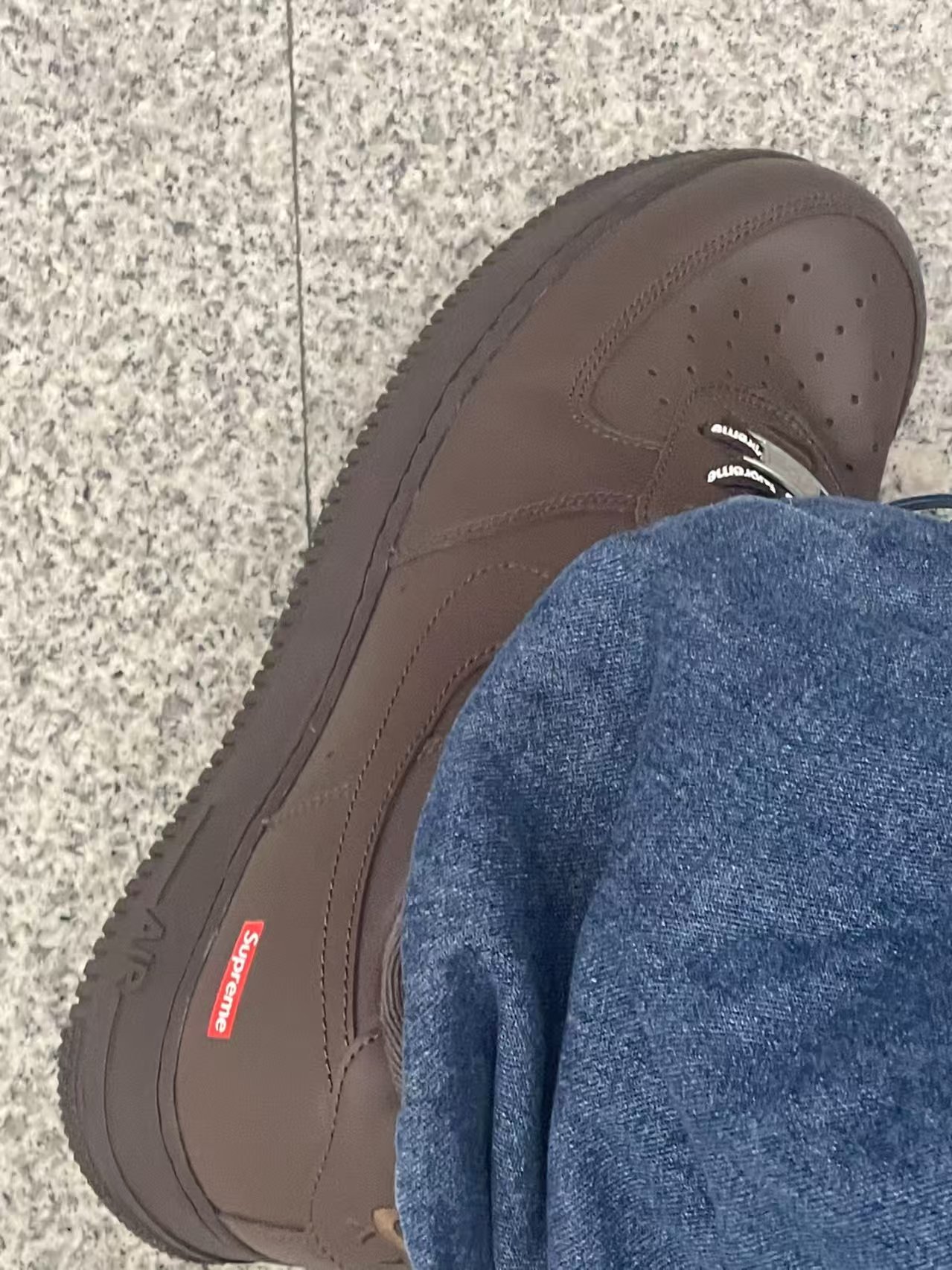 Supreme x Nike Air Force 1 Low Baroque Brown CU9225-200 review Joannes 01