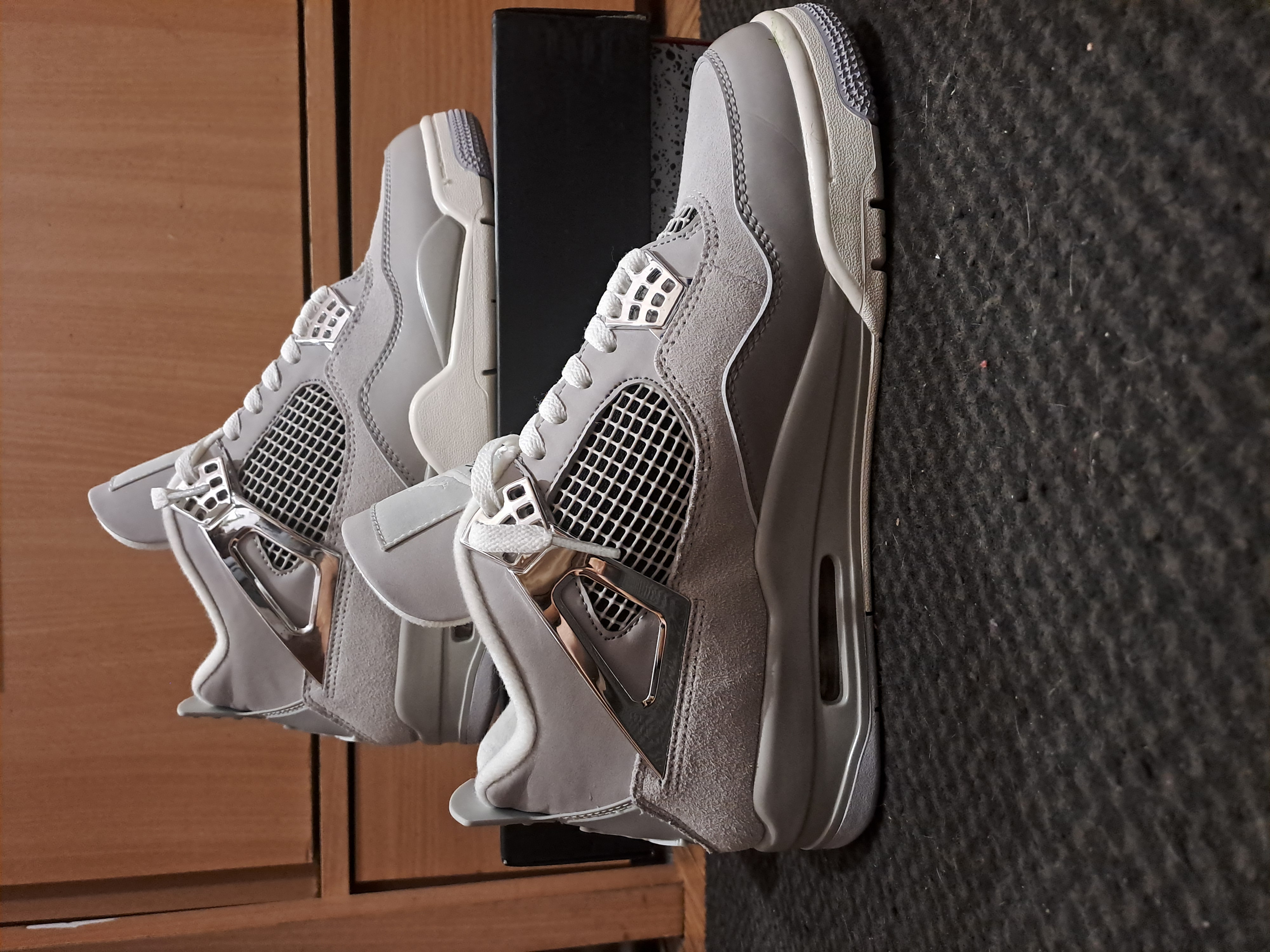 Air Jordan 4 Retro Frozen Moments (Women's) AQ9129-001 review martins 03