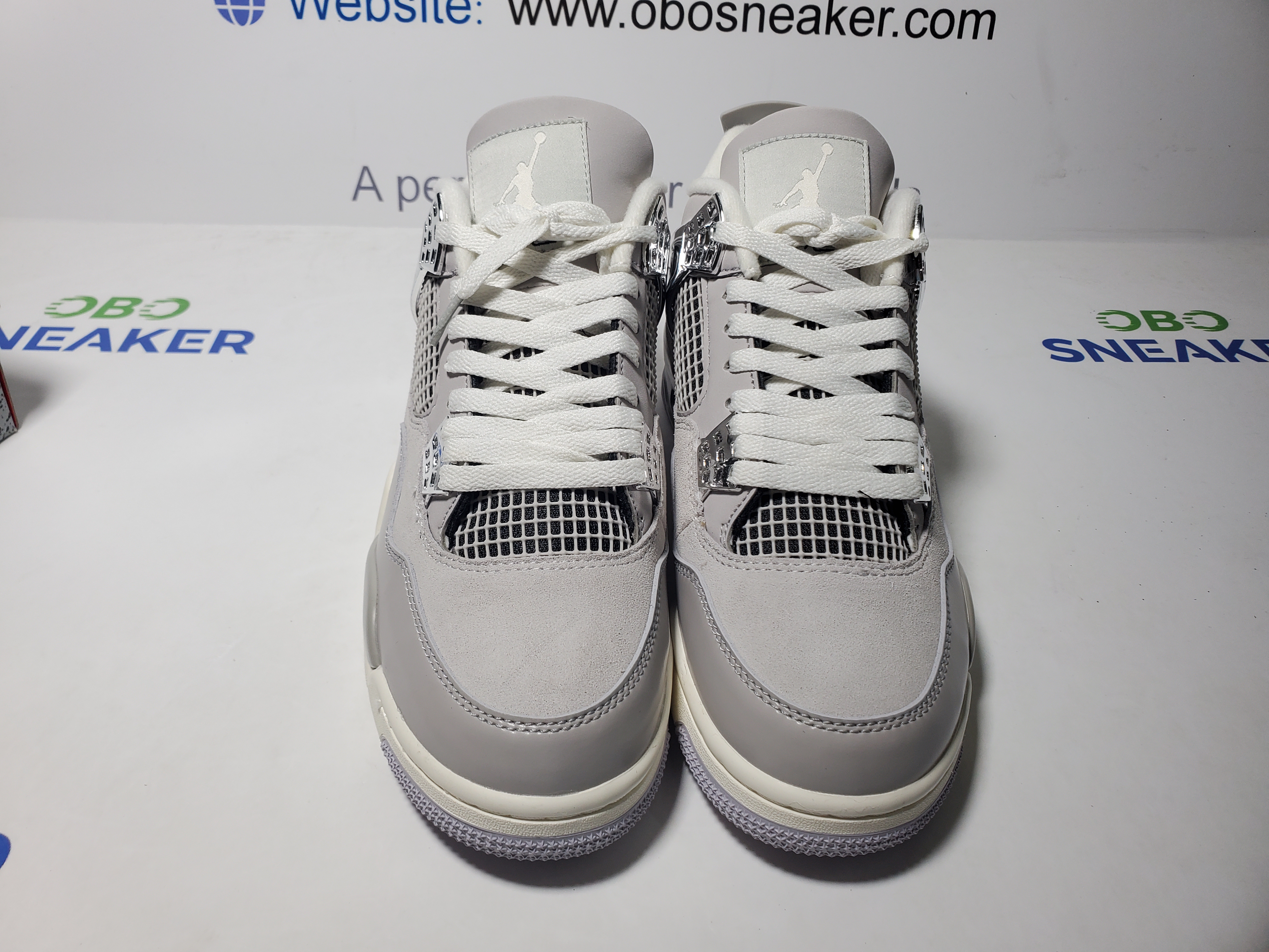 Air Jordan 4 Retro Frozen Moments (Women's) AQ9129-001 review Obosneaker 03