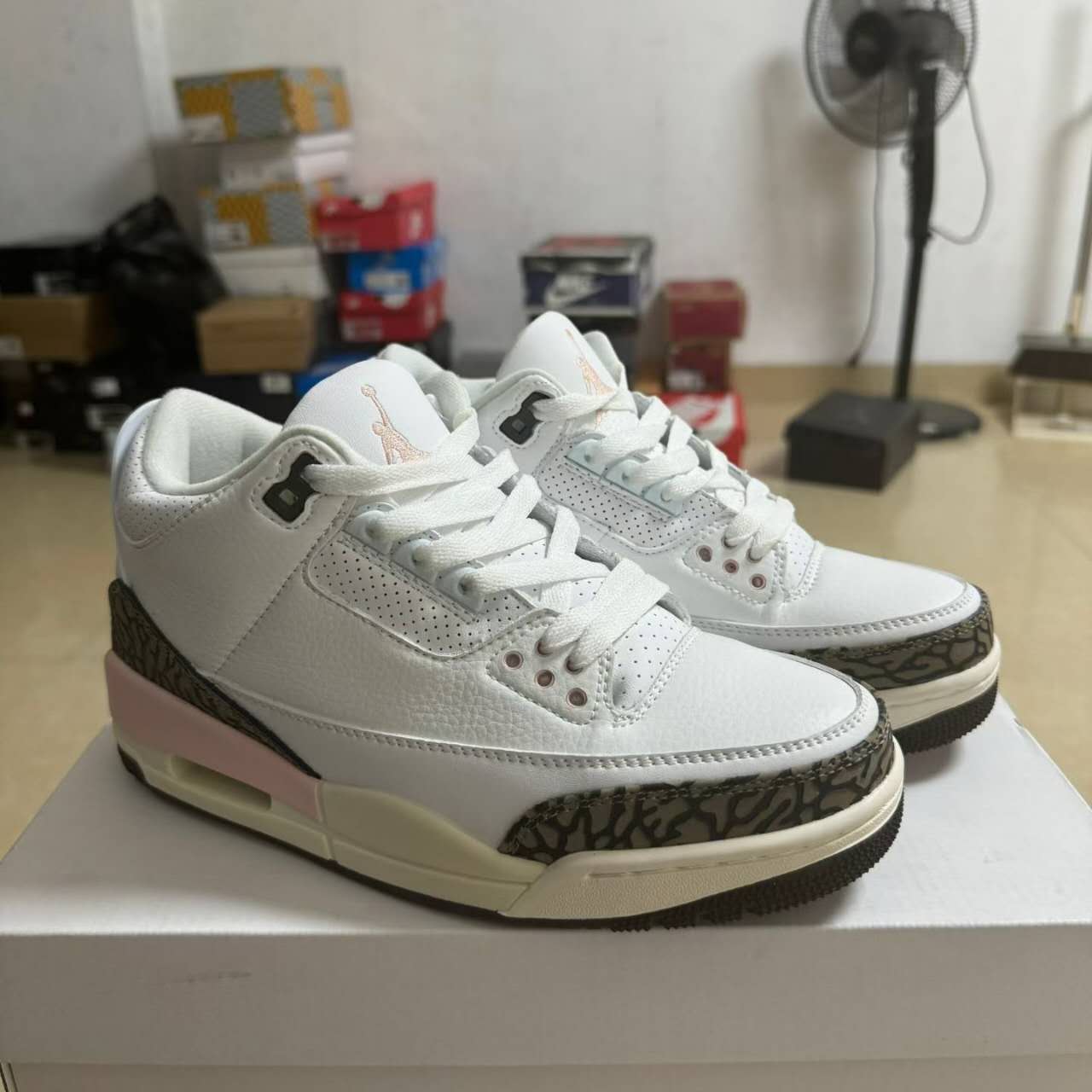 Air Jordan 3 Retro Neapolitan Dark Mocha (Women's) CK9246-102 review Clay