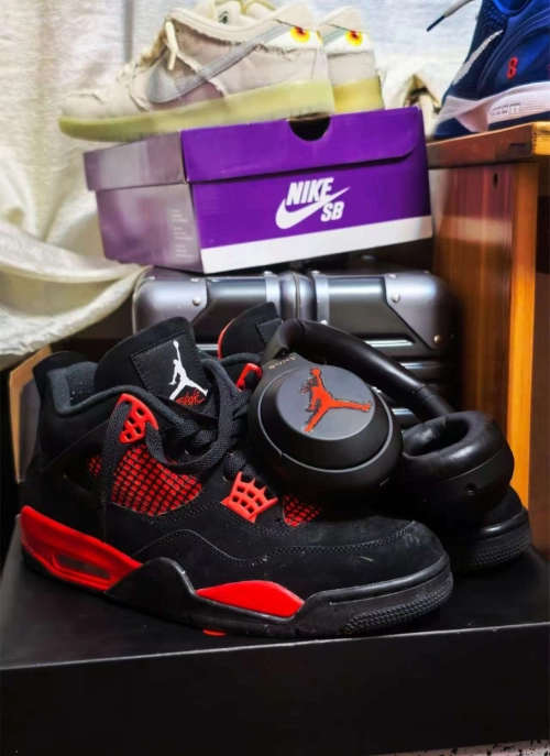 Air Jordan 4 Retro Red Thunder CT8527-016 review 