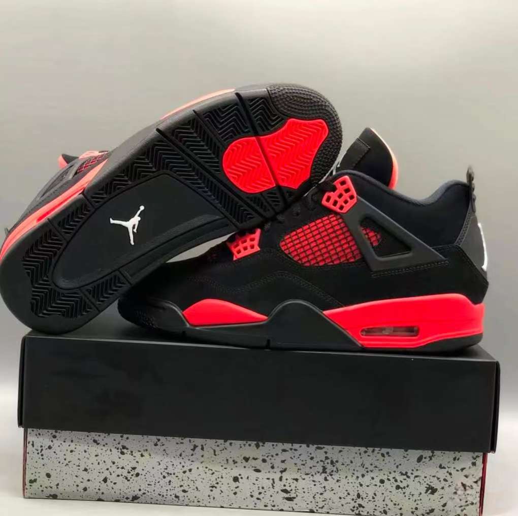 Air Jordan 4 Retro Red Thunder CT8527-016 review Dwight 02
