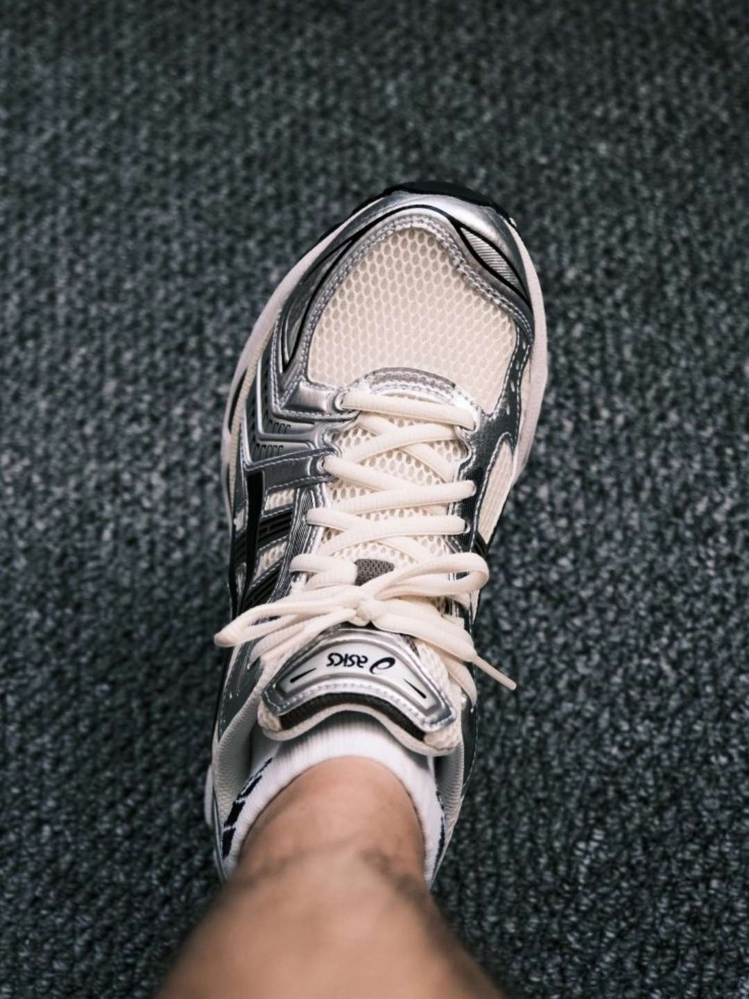 ASICS Gel-Kayano 14 Cream Black Metallic Plum 1201A019-108 review Ford 02