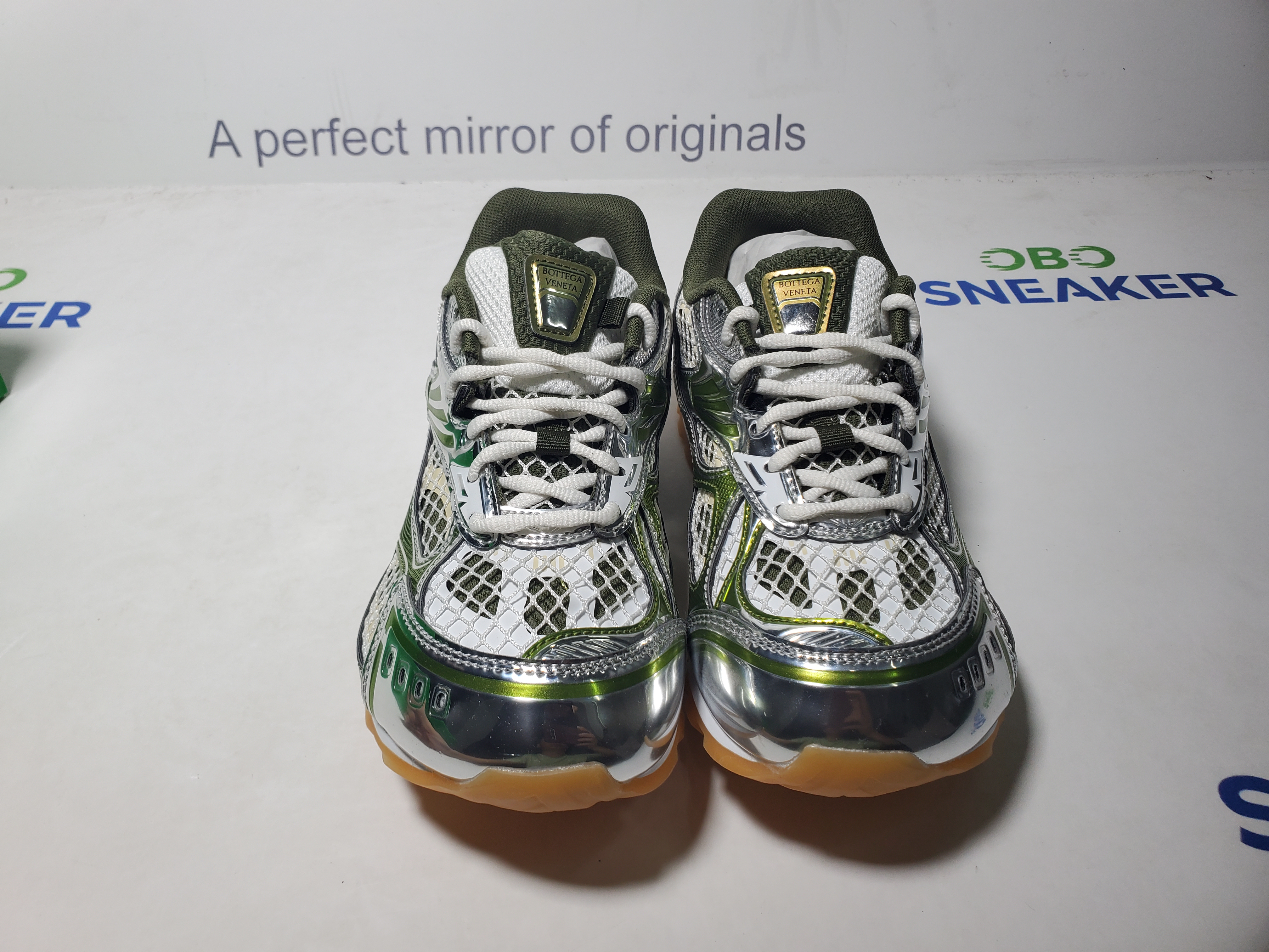 Bottega Veneta Orbit Silver Olive Green 755915V2X402848 review Obosneaker 03