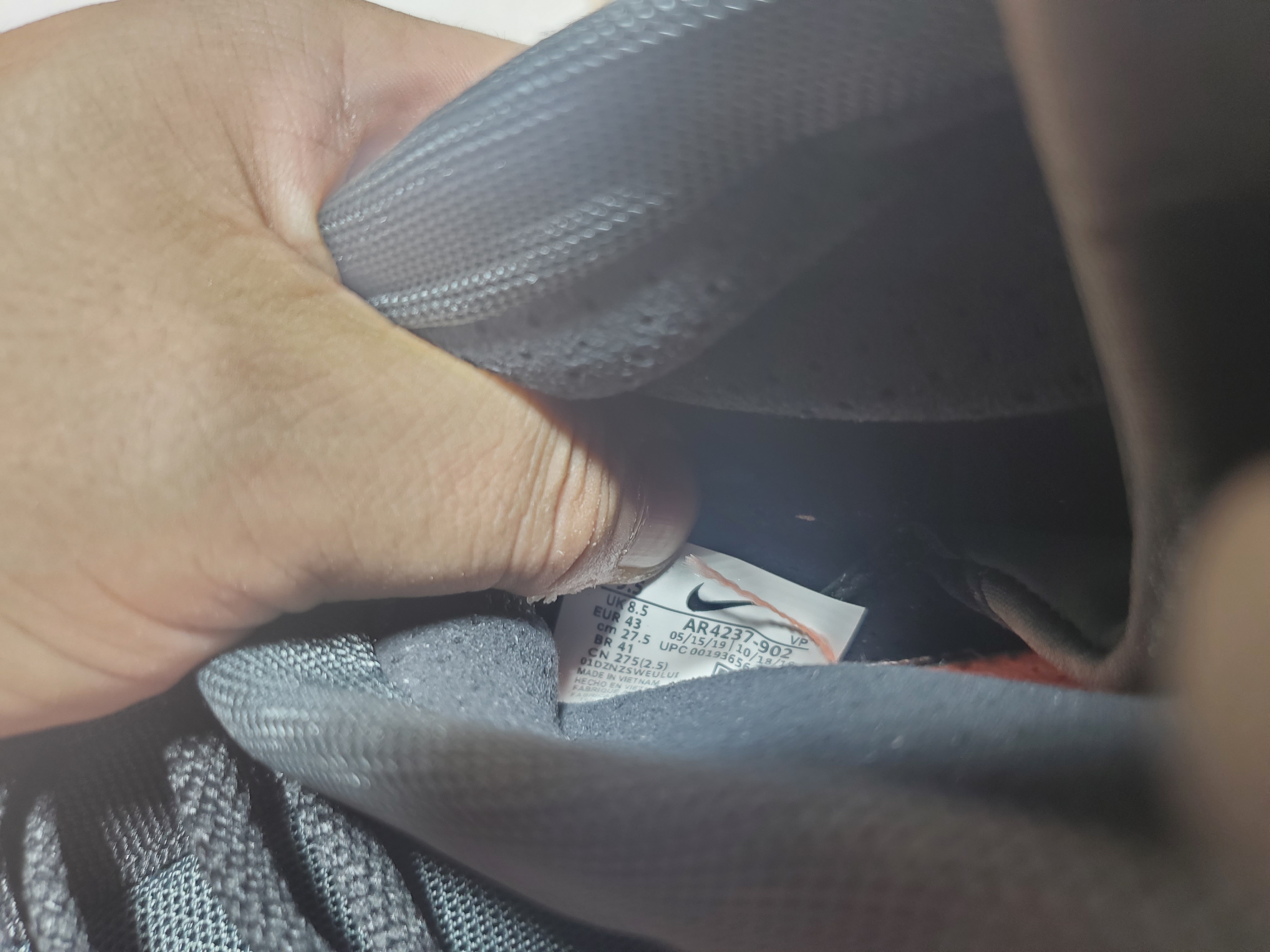 Nike Air Fear of God 1 String The Question AR4237-902 review Obosneaker 05