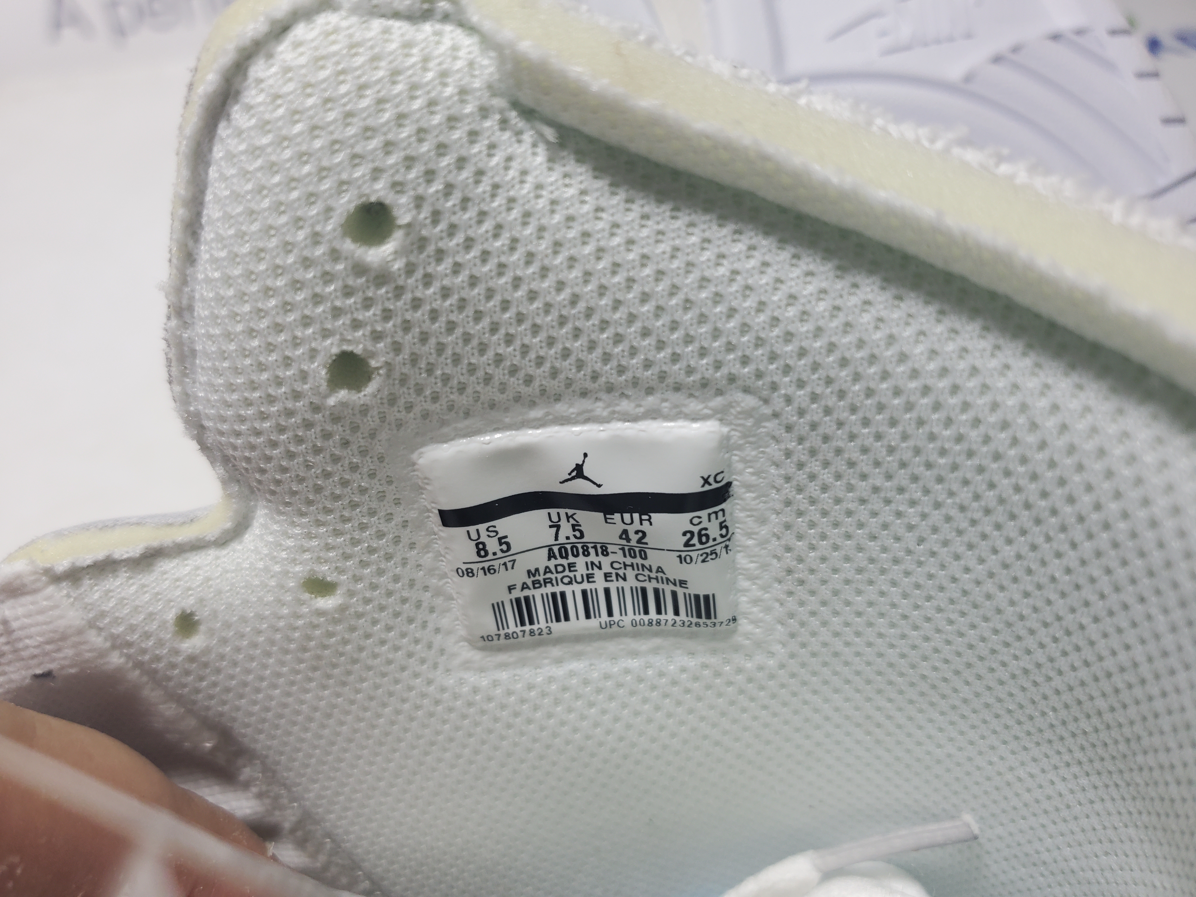 Air Jordan 1 Retro High Off-White White AQ0818-100 review Obosneaker 05