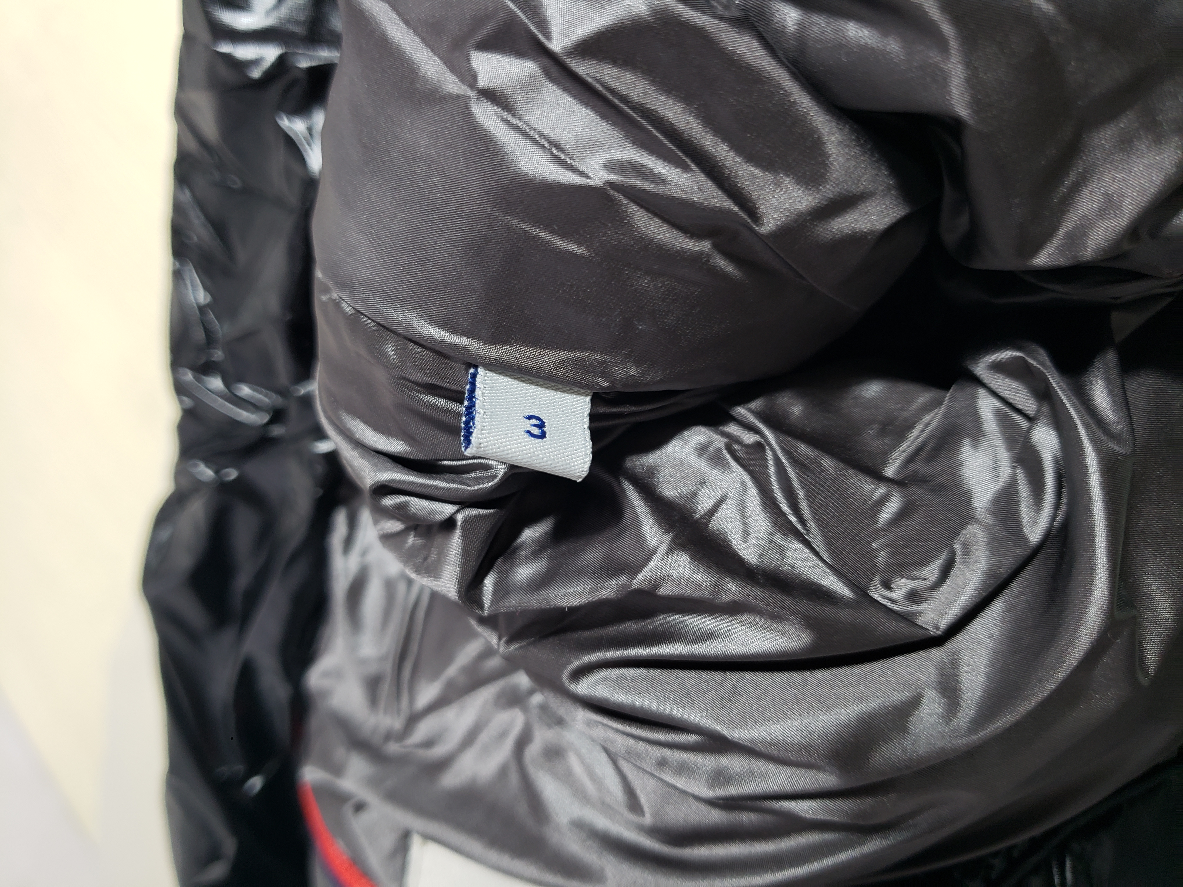 Moncler Maya Down Jacket - MM036 review Obosneaker 01