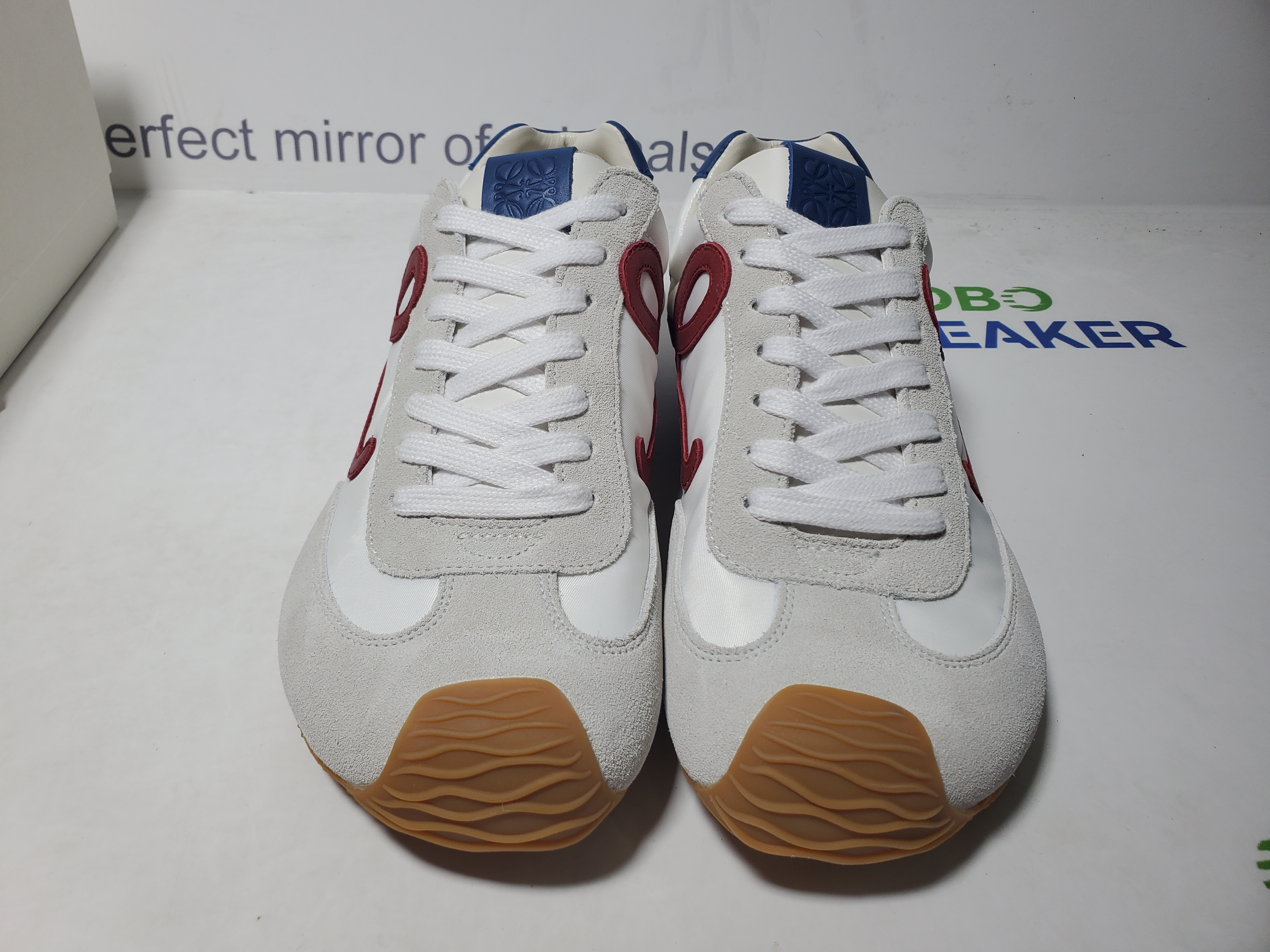 LOEWE Ballet Runner 2.0 White Red LLBR282X02-4868 review Obosneaker 02