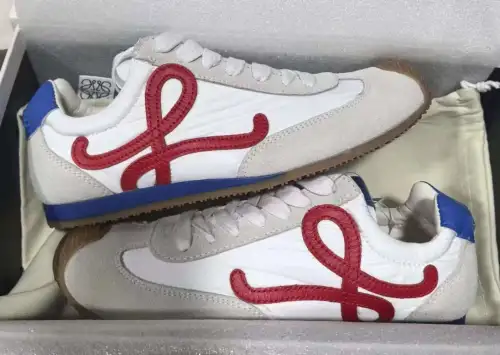 LOEWE Ballet Runner 2.0 White Red LLBR282X02-4868 review 