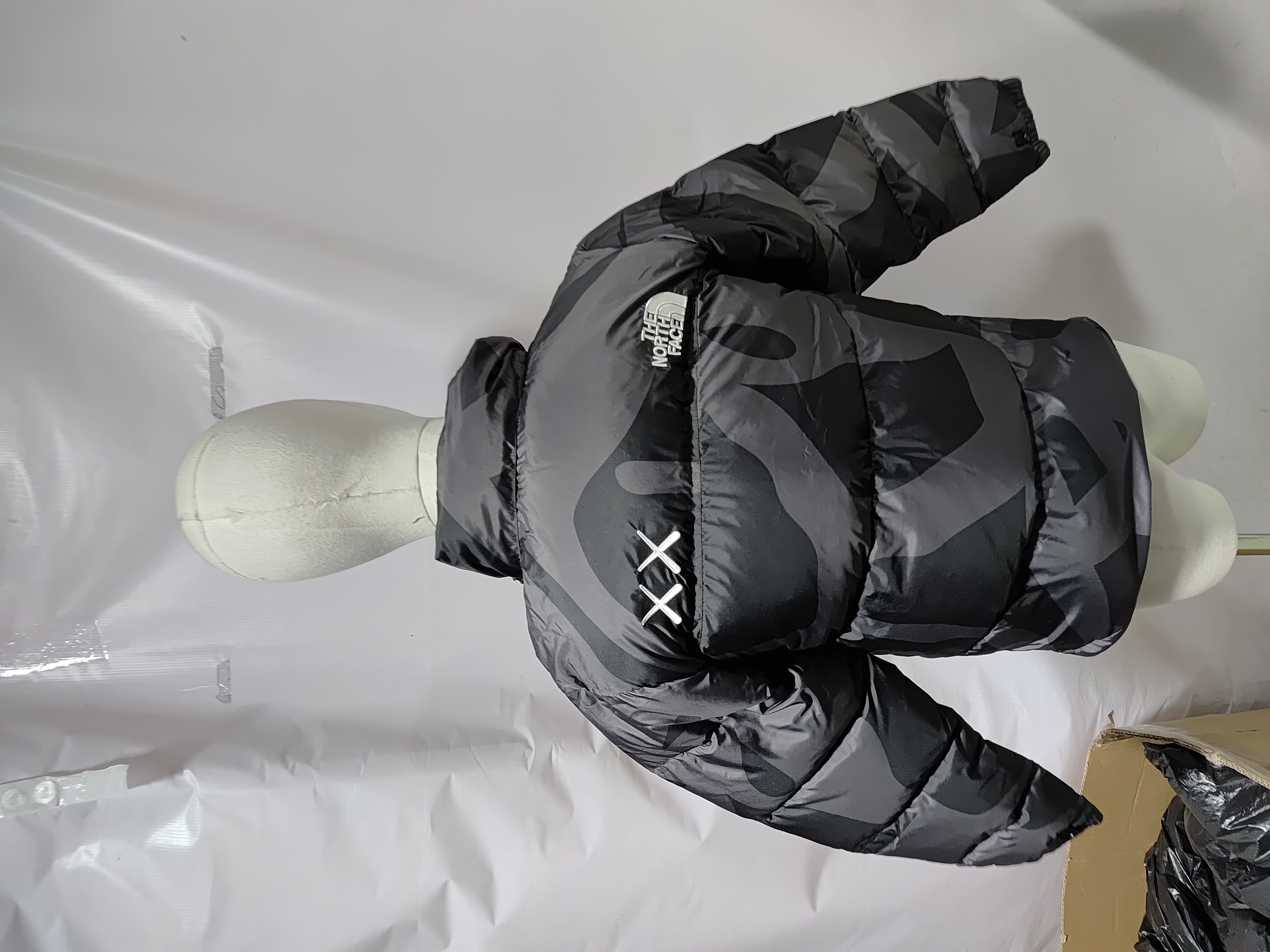 The North Face x KAWS Retro 1996 Nuptse Jacket review Obosneaker 01