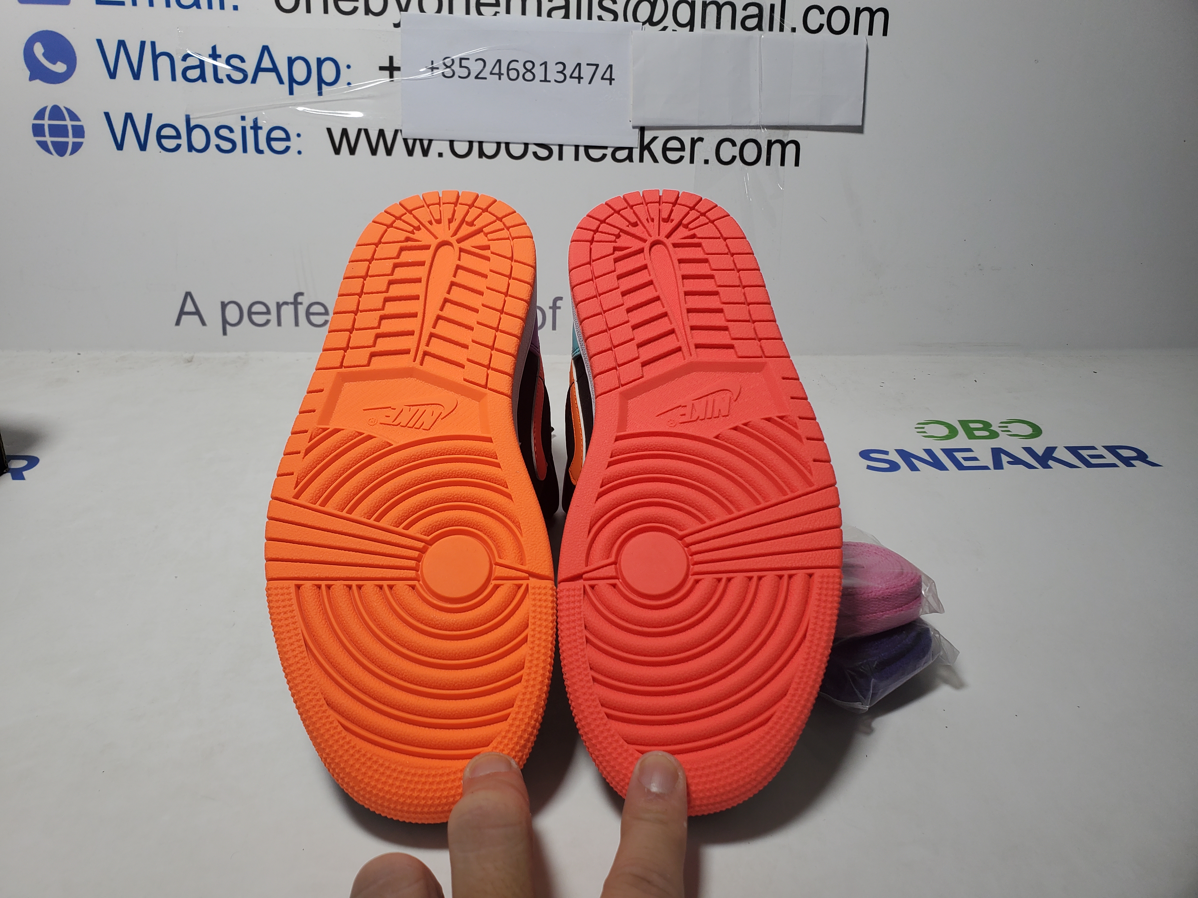 Air Jordan 1 Mid Multi-Color (GS) 554725-083 review Obosneaker 04