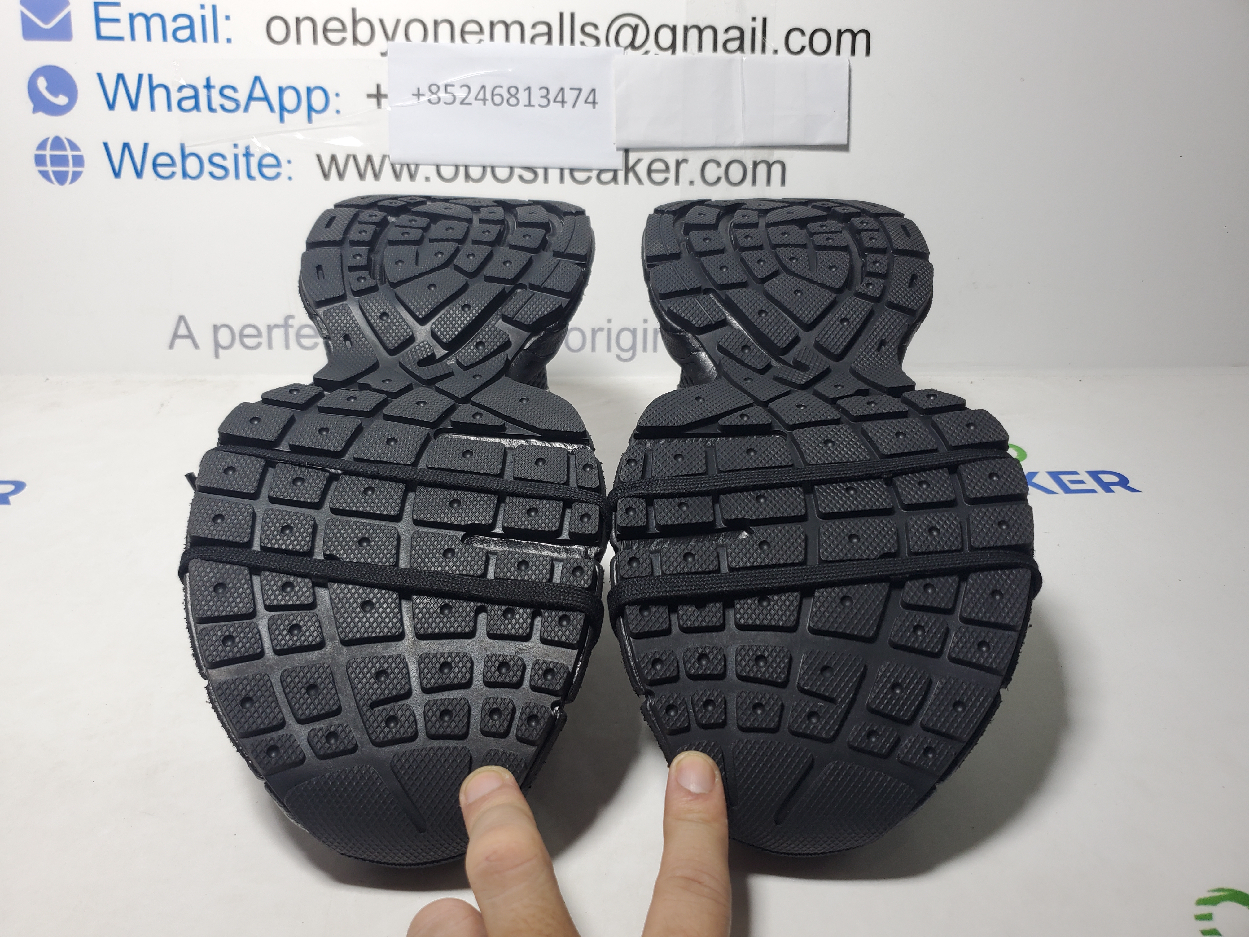 Balenciaga Black And White 542228 W2RB8 1090 review Obosneaker 04