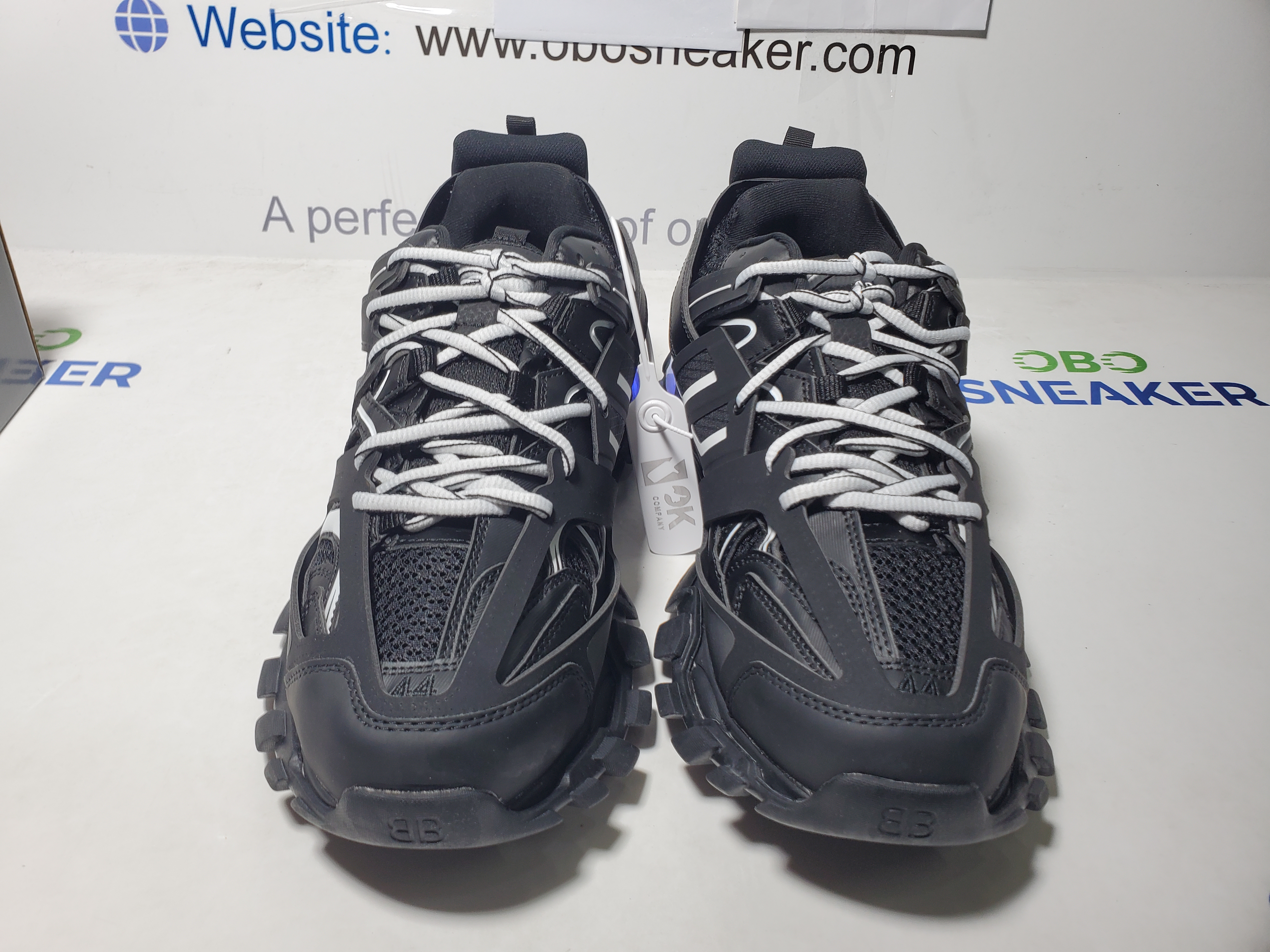 Balenciaga Tess Black And White  542023 W1GB1 2045 (With LED) review Obosneaker 03