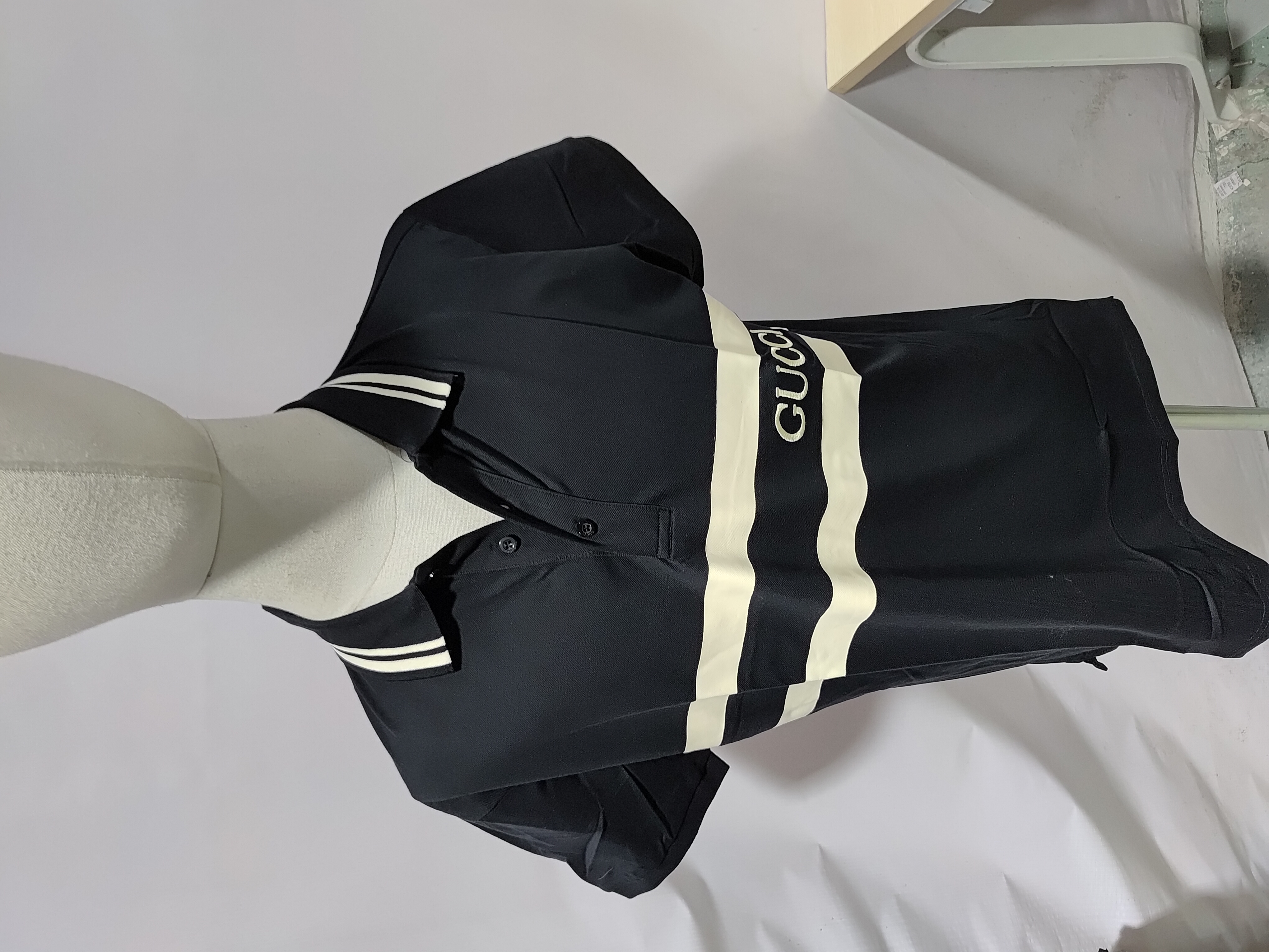 Gucci Simple Ribbon Letters POLO Shirt Black review Obosneaker 00