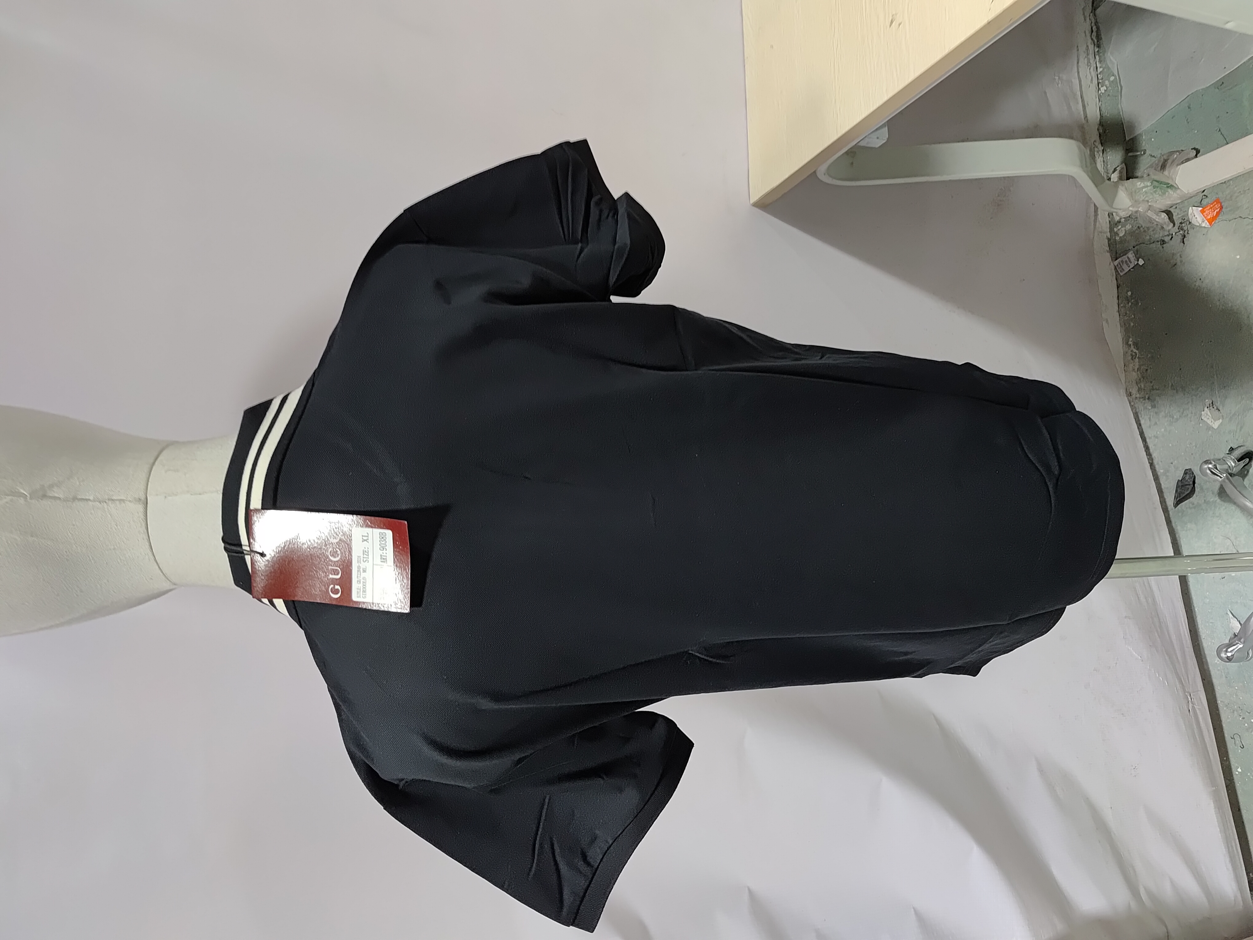 Gucci Simple Ribbon Letters POLO Shirt Black review Obosneaker 02