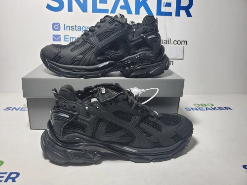Balenciaga Runner Sneaker All Black review 