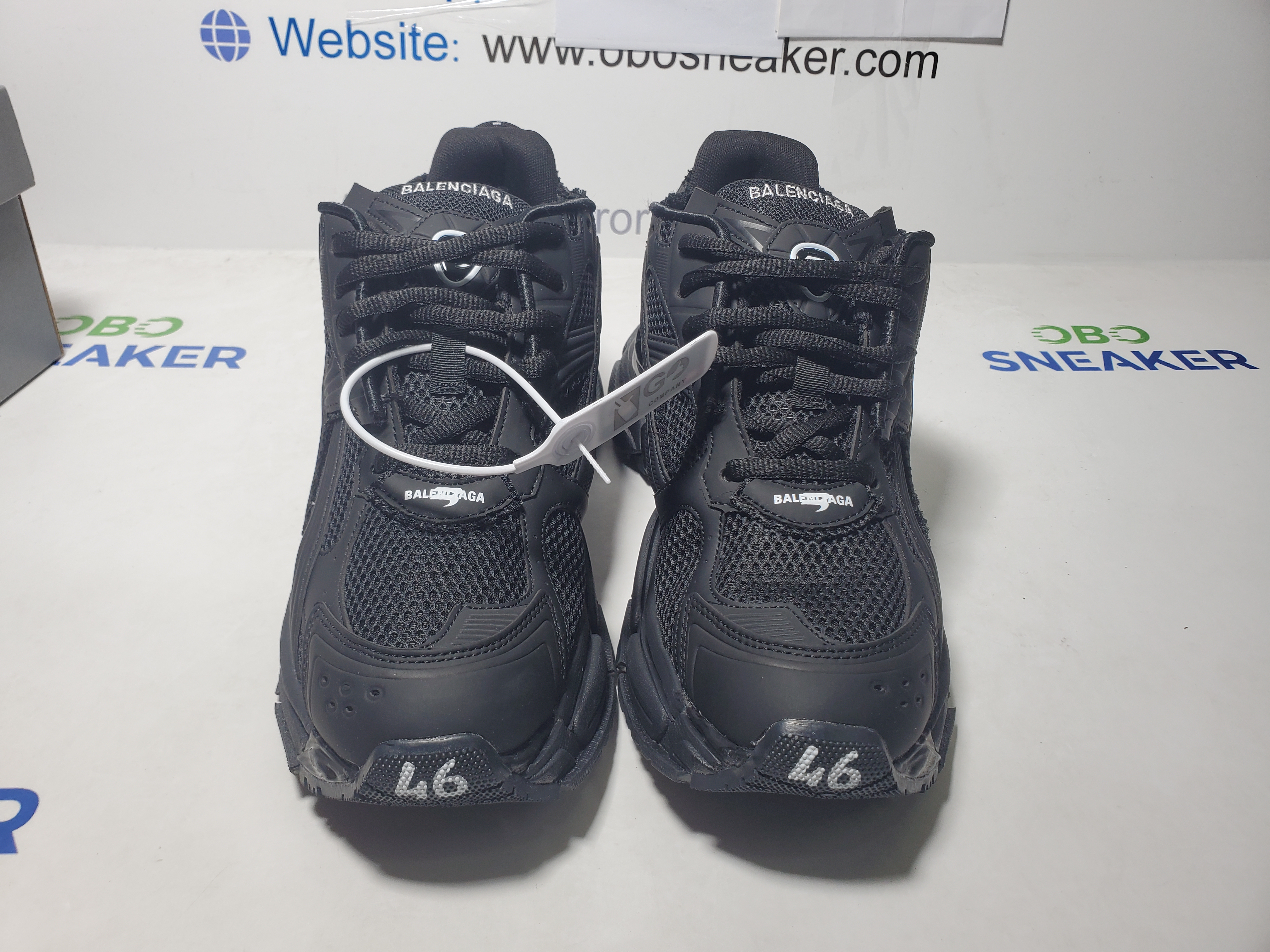 Balenciaga Runner Sneaker All Black review Obosneaker 03