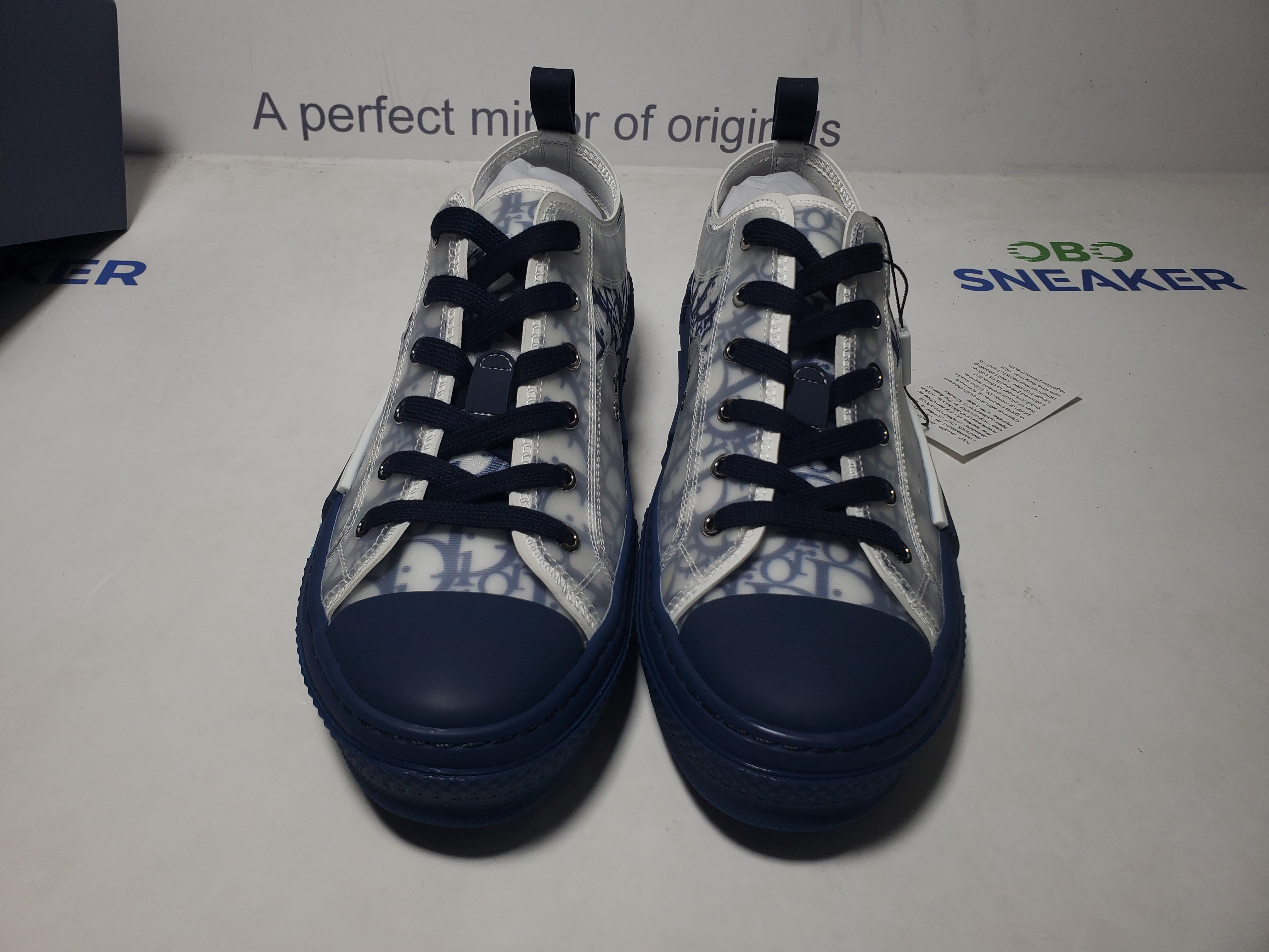  Dior B23 HT Oblique Transparency LOW  White Blue T00962H565 review Obosneaker 03