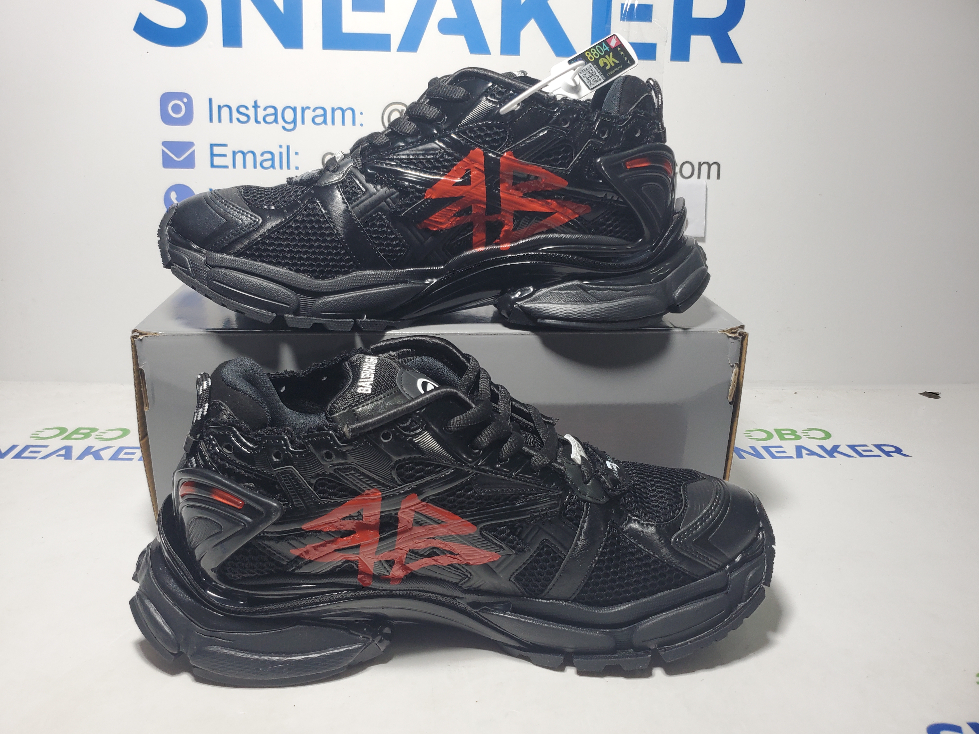 Balenciaga Runner Black And Red Characters 677402 W3RB1 0102 review Obosneaker 01